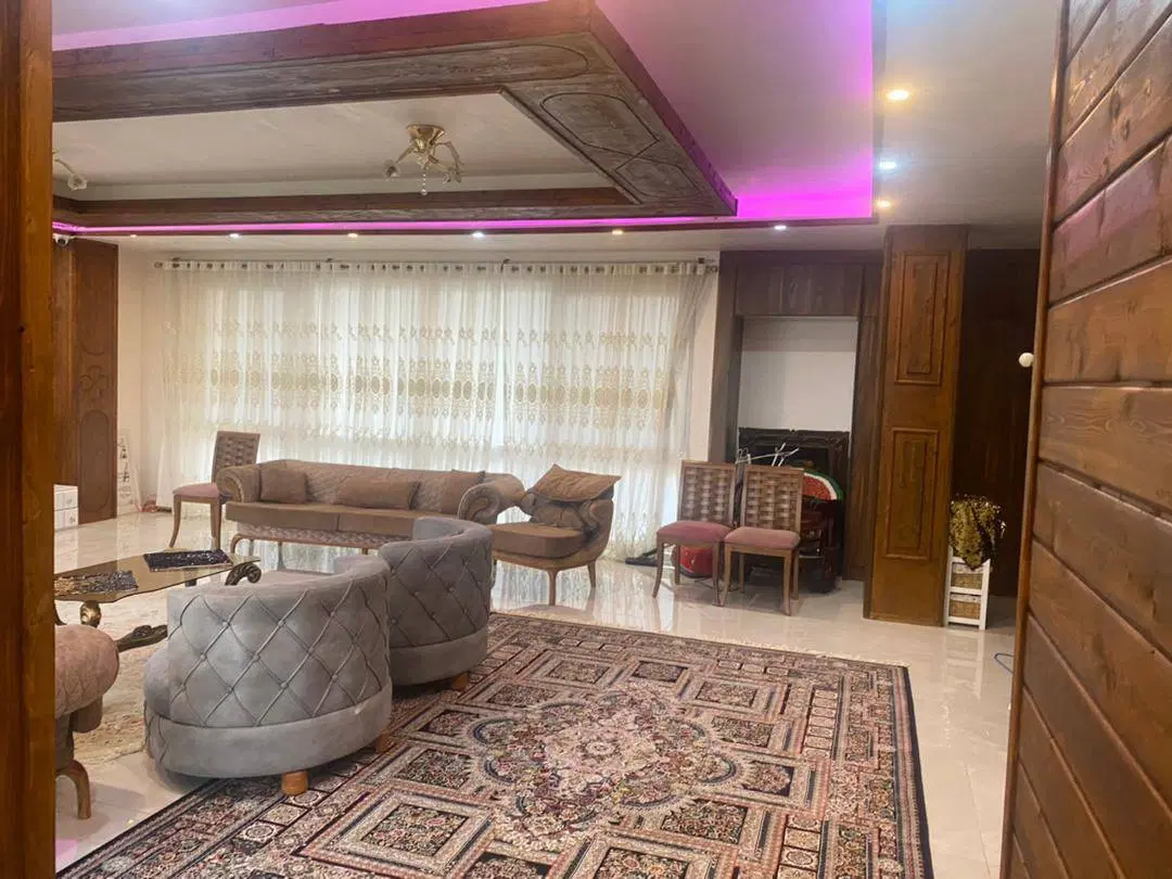 رهن/ اجاره/ پنت مبله 110 متری / خ بهاران|اجارهٔ آپارتمان|تنکابن, |دیوار