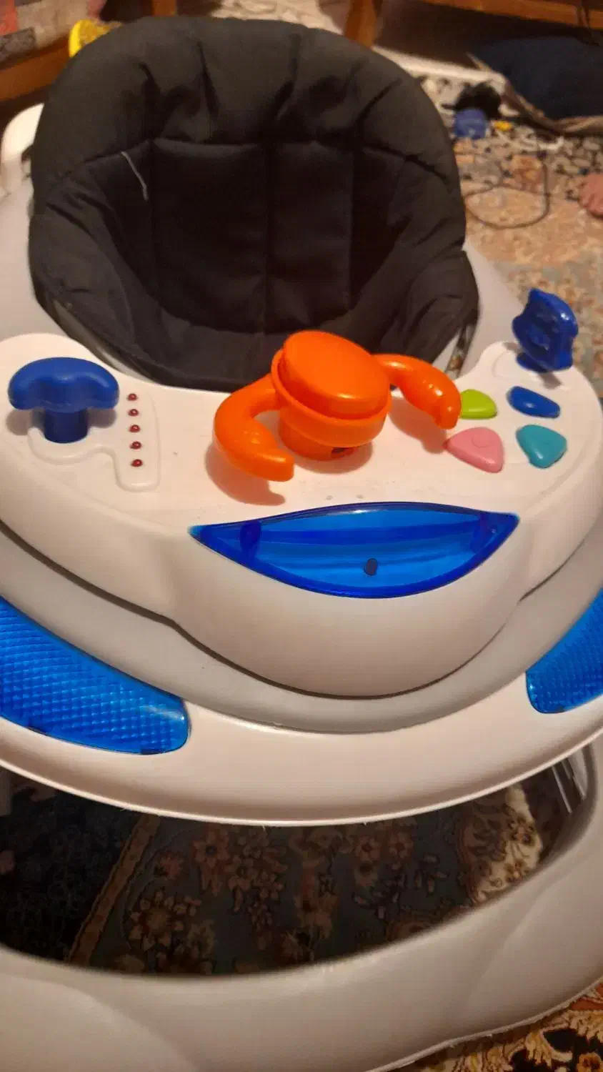 پک سیسمونی تمیز و سالم واکر آغوشی Chicco تشک|اسباب و اثاث بچه|تهران, زرکش|دیوار