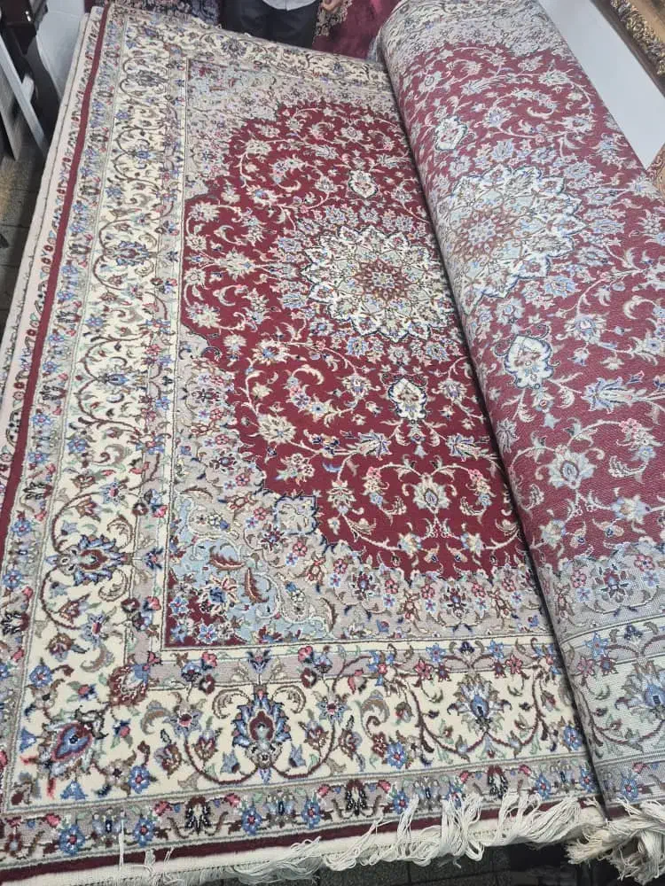 فرش تهرانپارس هفت حوض خریدار فرش وفرش|فرش|تهران, هفت حوض|دیوار