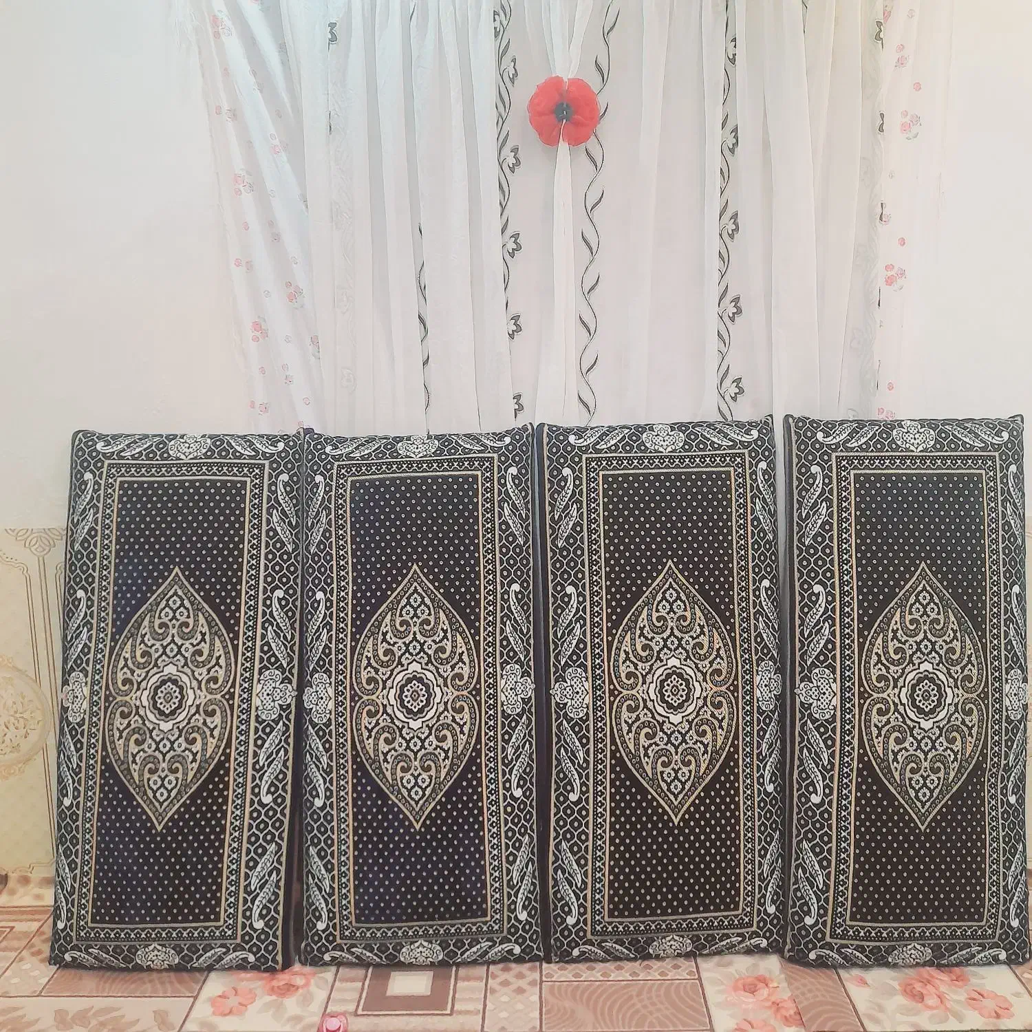 پوشتی نو|پشتی|جلین, |دیوار