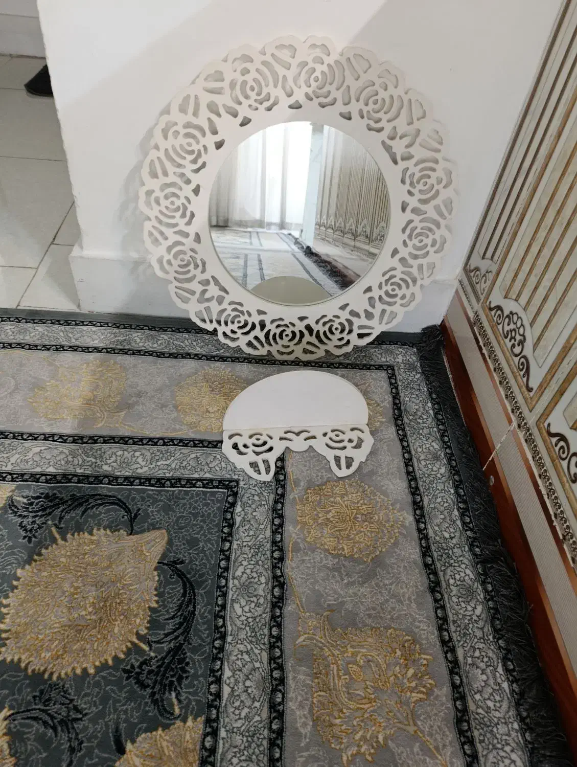 شلف آینه|آینه|مشهد, کارگران|دیوار