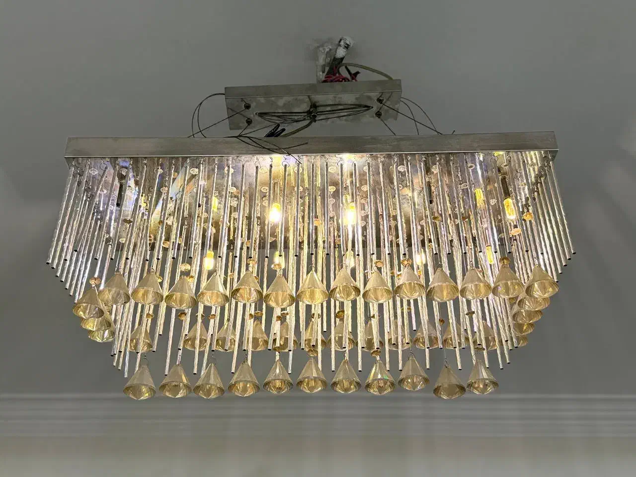 لوستر  کریستالی|لوستر و چراغ آویز|تهران, نازی‌آباد|دیوار