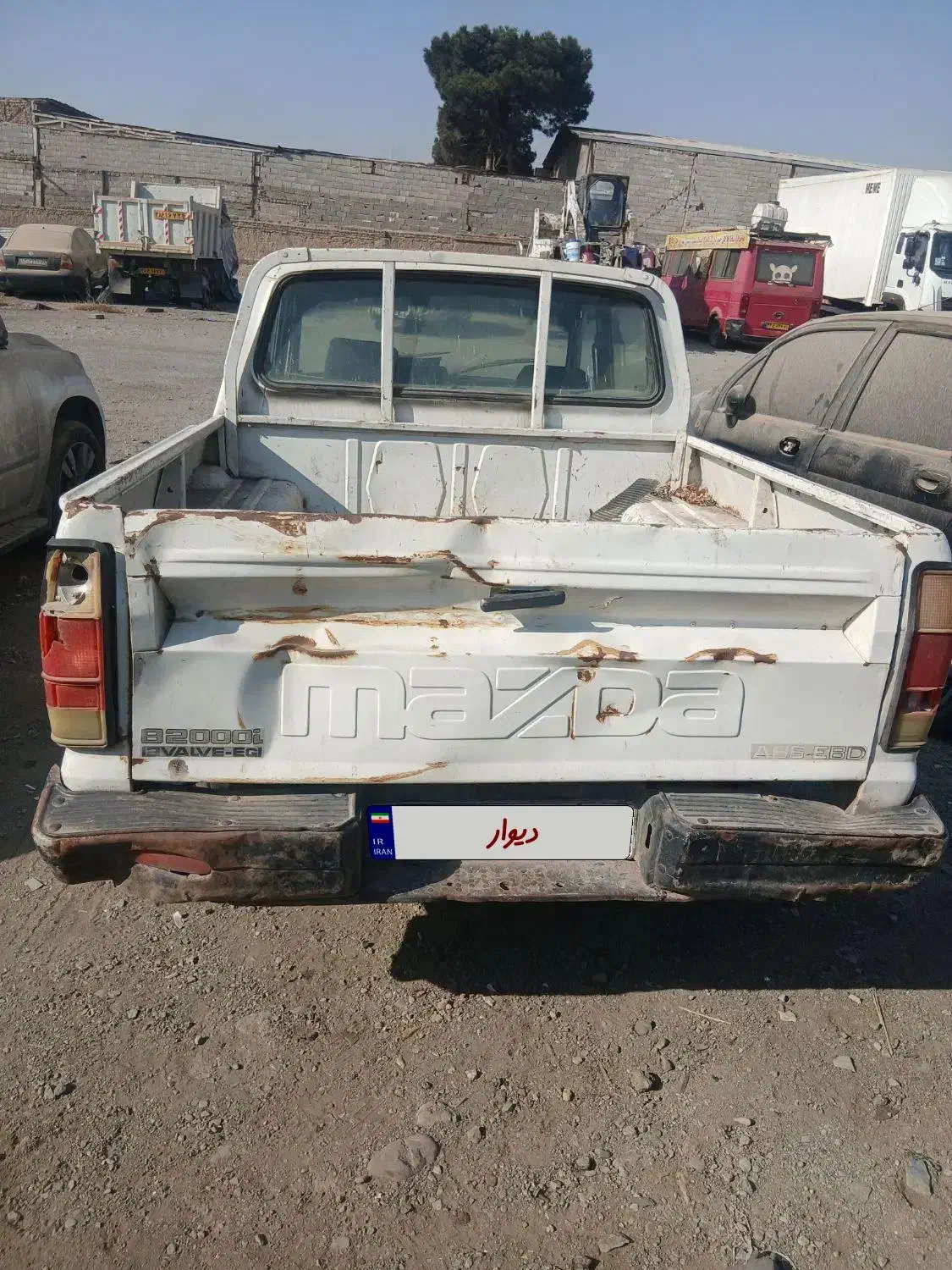 تصادفی مزدا وانت ۲۰۰۰ دوکابین|خودرو سواری و وانت|گرمدره, |دیوار