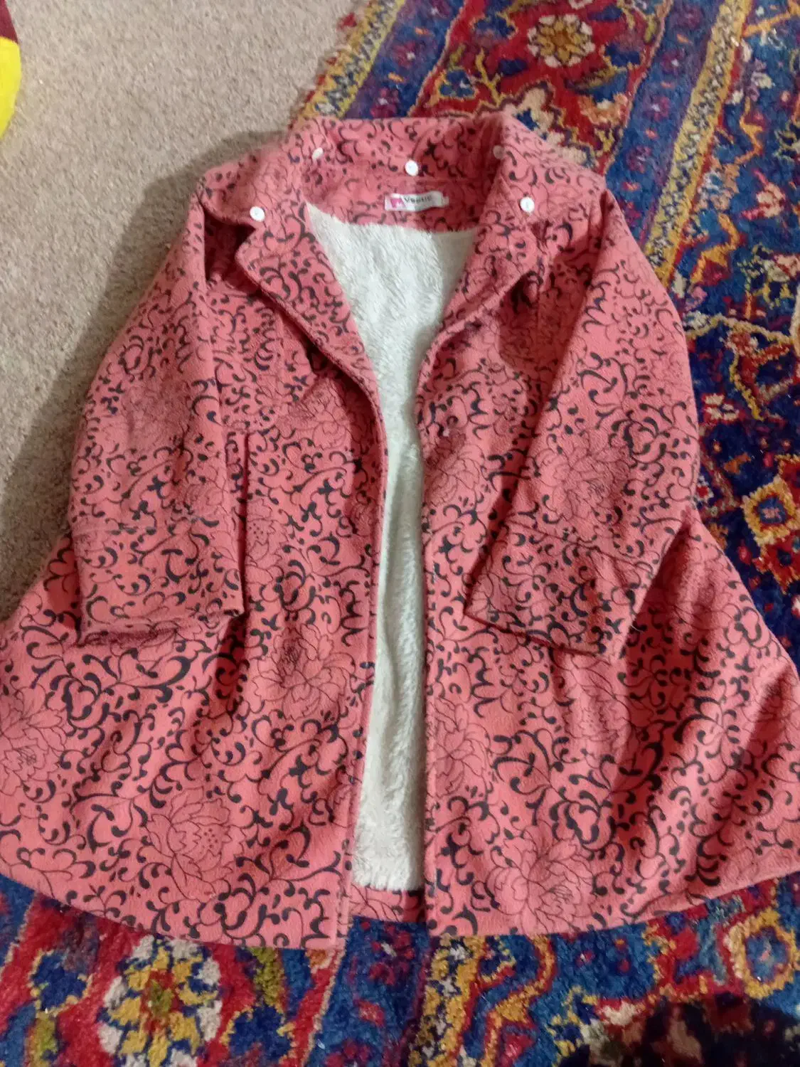 پالتو دخترانه در حد نو حراج|لباس|لواسان, |دیوار