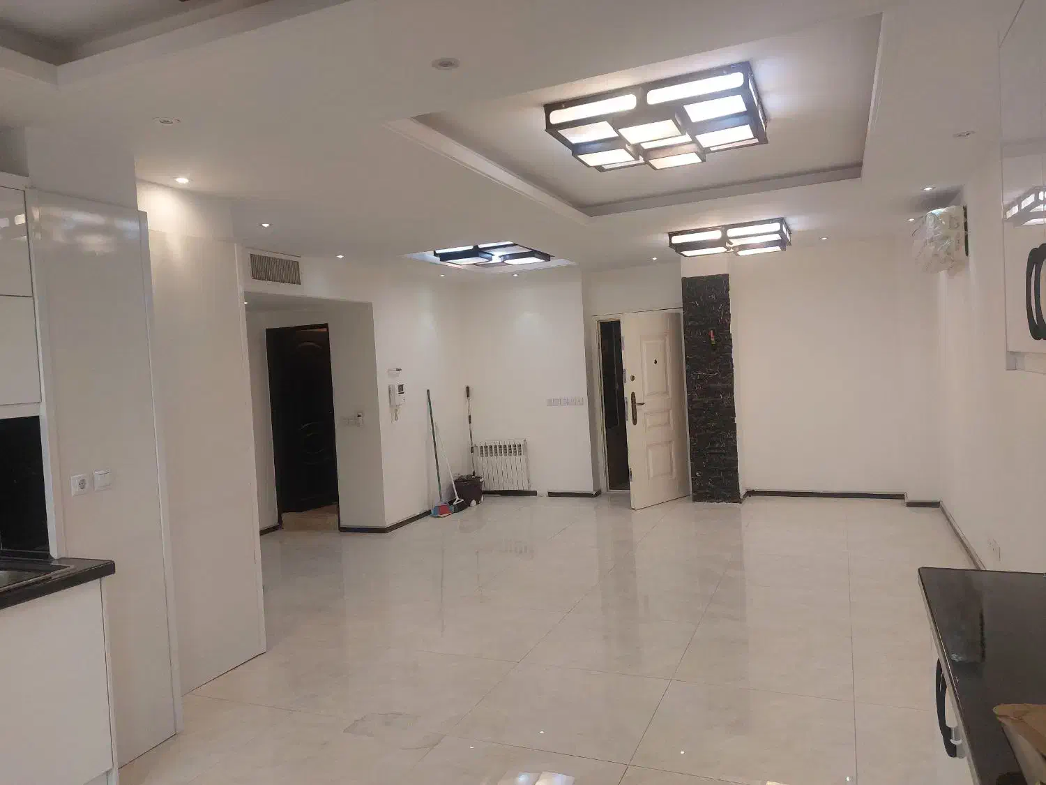 سعادت آبادفول امکانات۸۵متر نوساز تقاطع پاکنژاد سرو