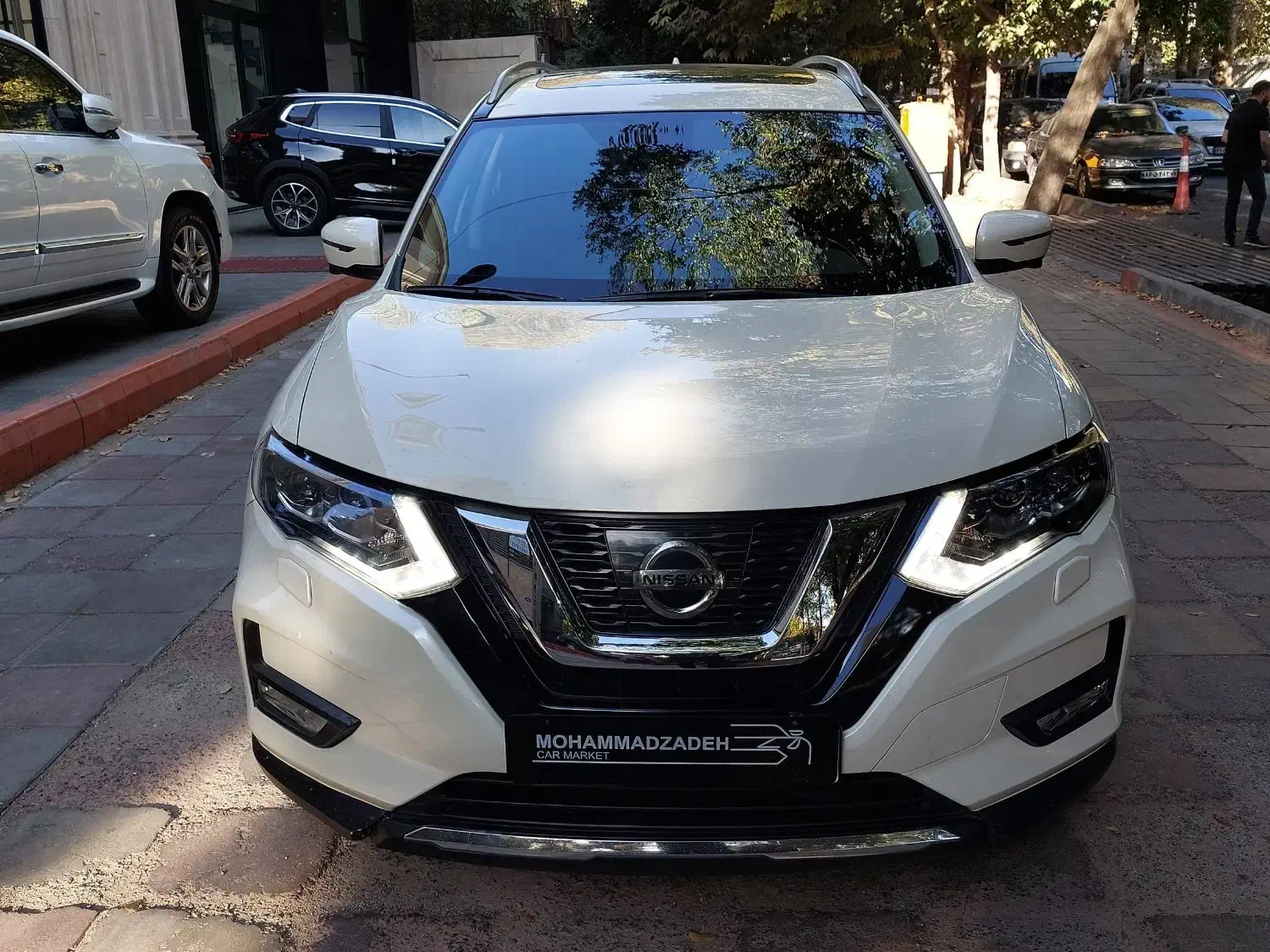 نیسان ایکس تریل ۲۰۱۸|خودرو سواری و وانت|تهران,  امام زاده قاسم (نیاوران)|دیوار