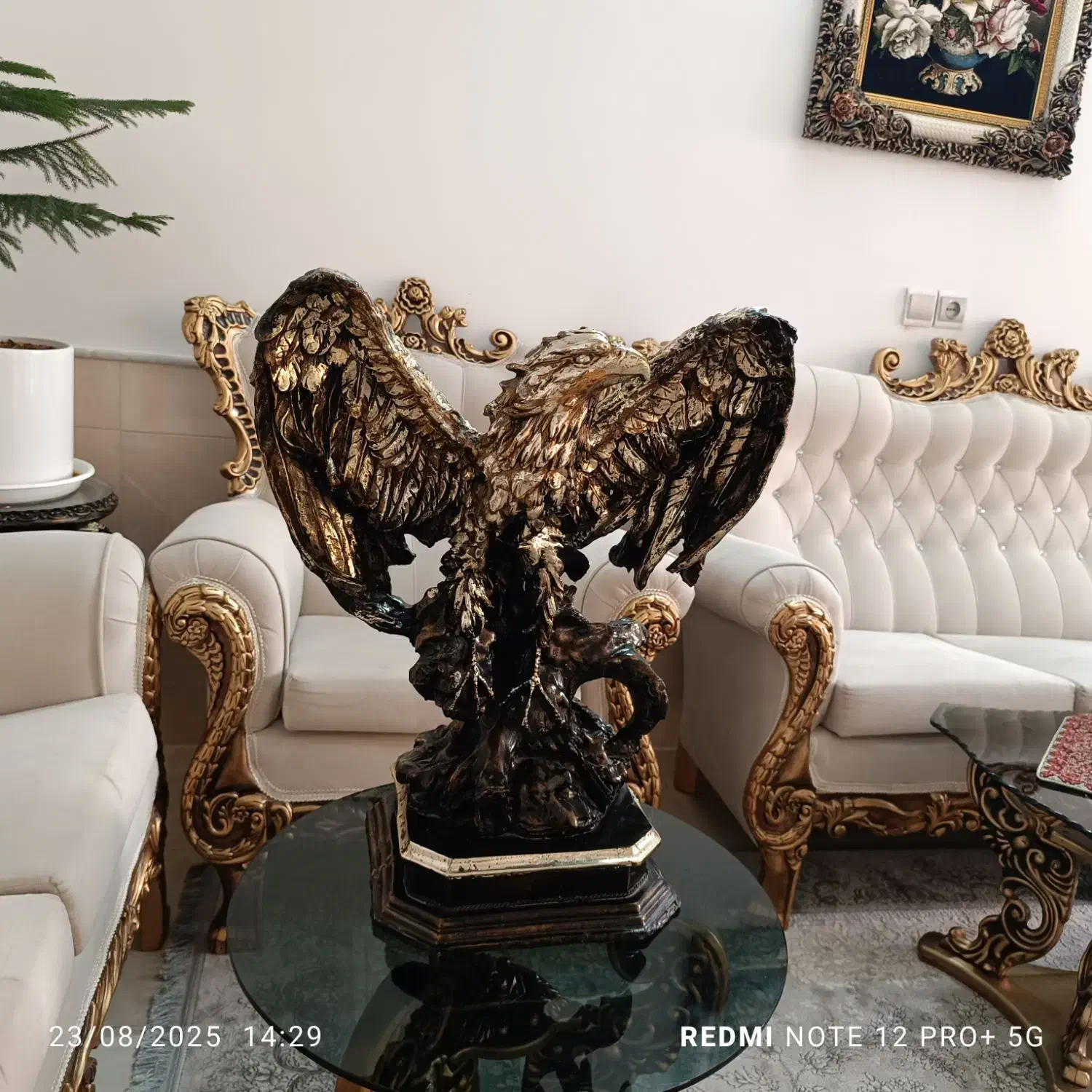 مجسمه عقاب|مجسمه، تندیس، ماکت|نیشابور, شهرک اندیشه|دیوار