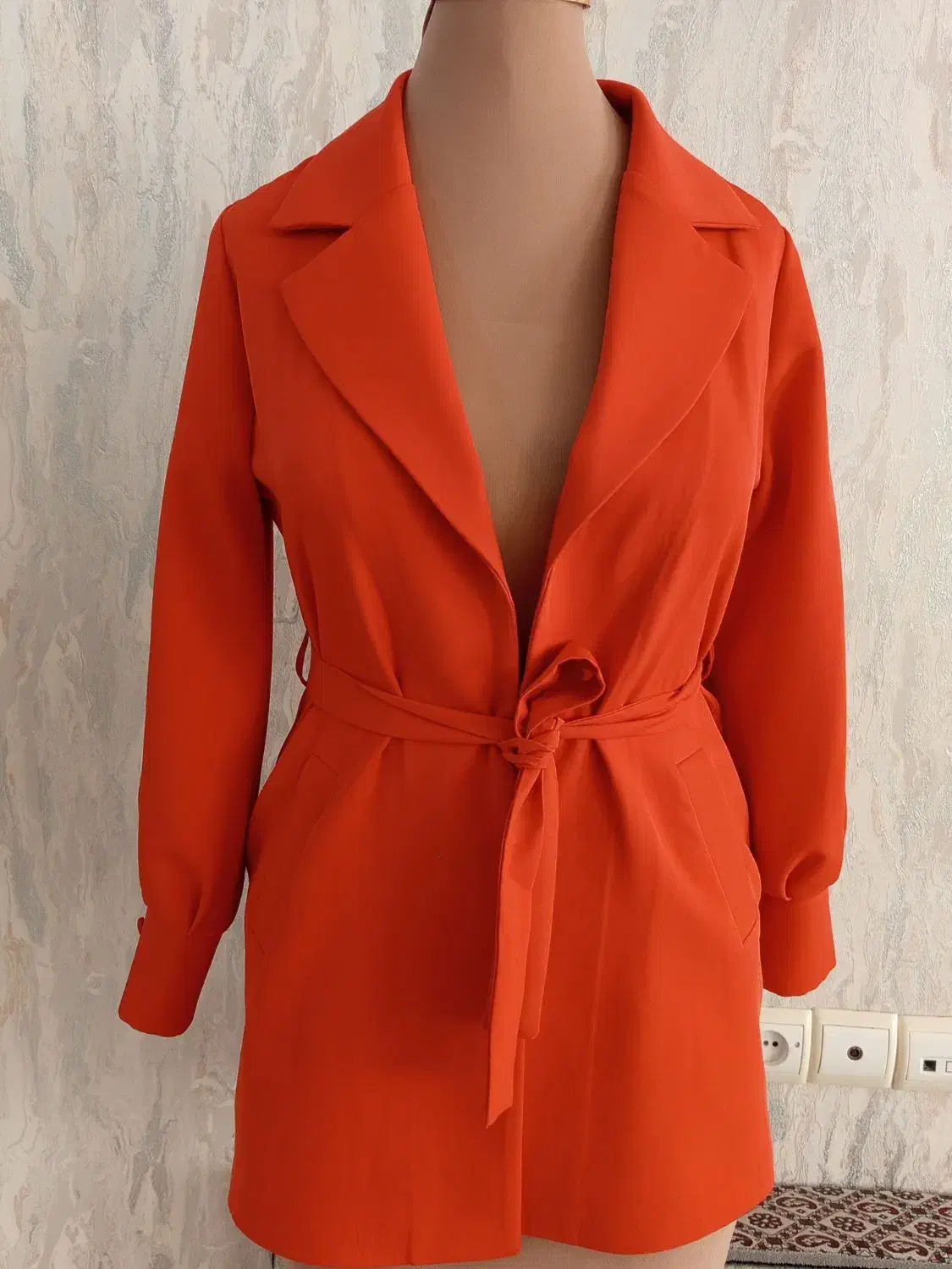 کت تک|لباس|کبودرآهنگ, |دیوار