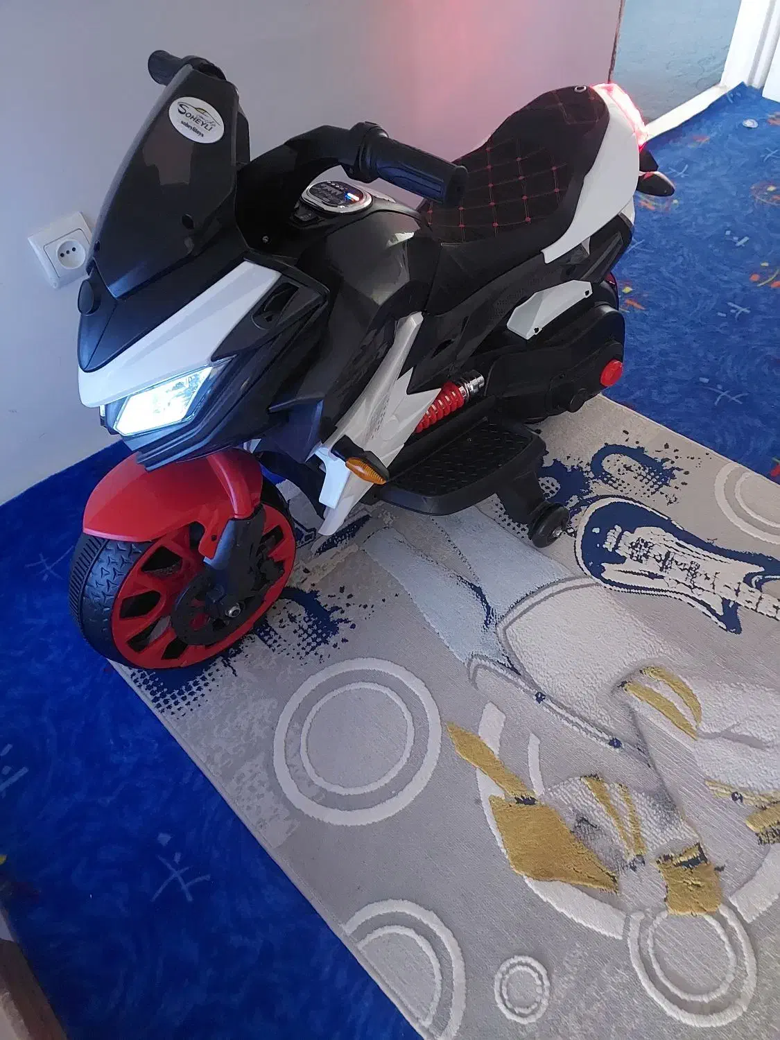 موتور شارژی در حد|اسباب‌بازی بچه|رودهن, |دیوار