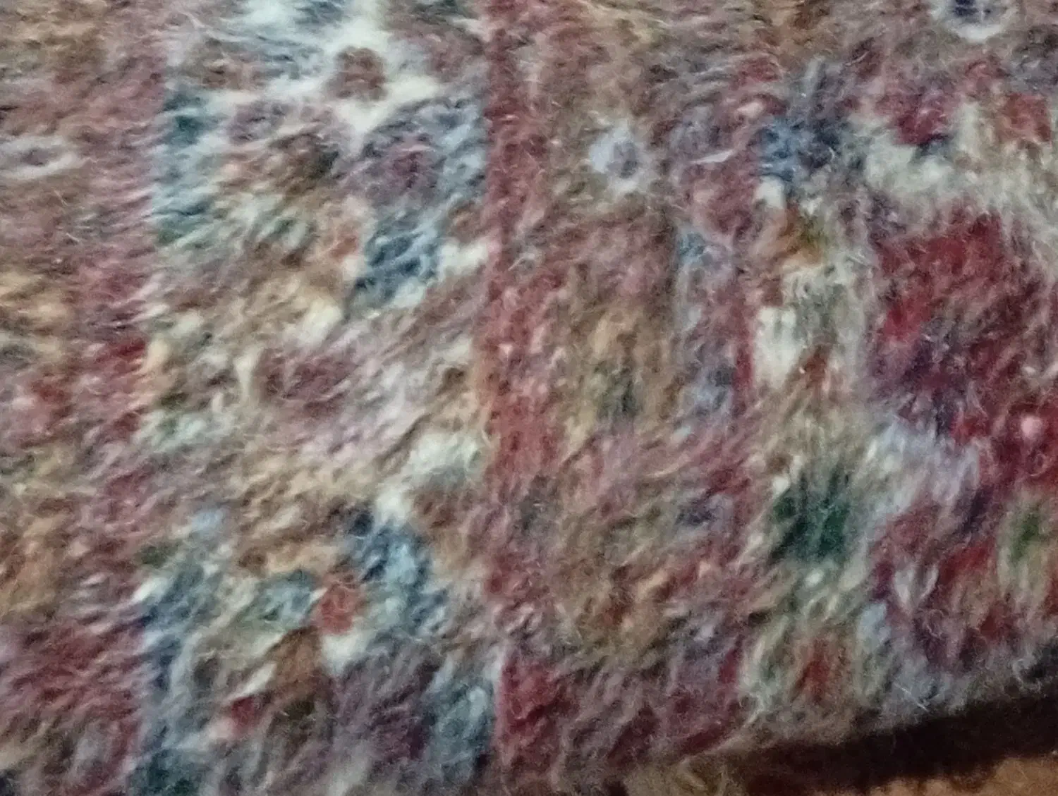 فرش دستباف|فرش|بیرجند, |دیوار