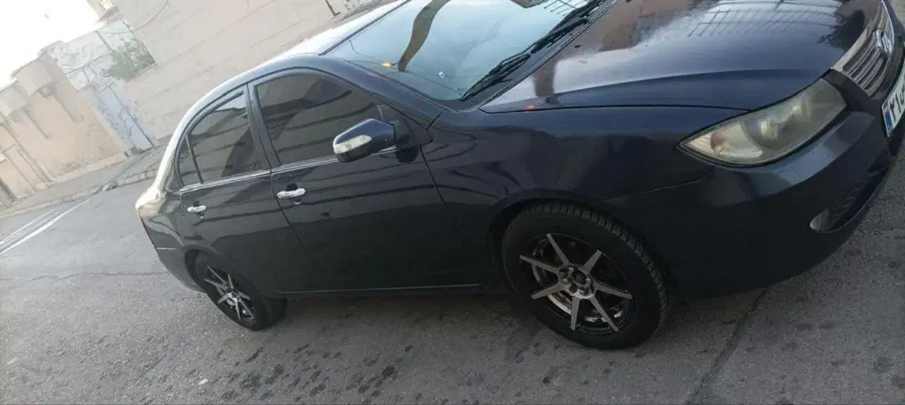 لیفان ۶۲۰ معاوضه|خودرو سواری و وانت|شیراز, شهرک گلستان|دیوار