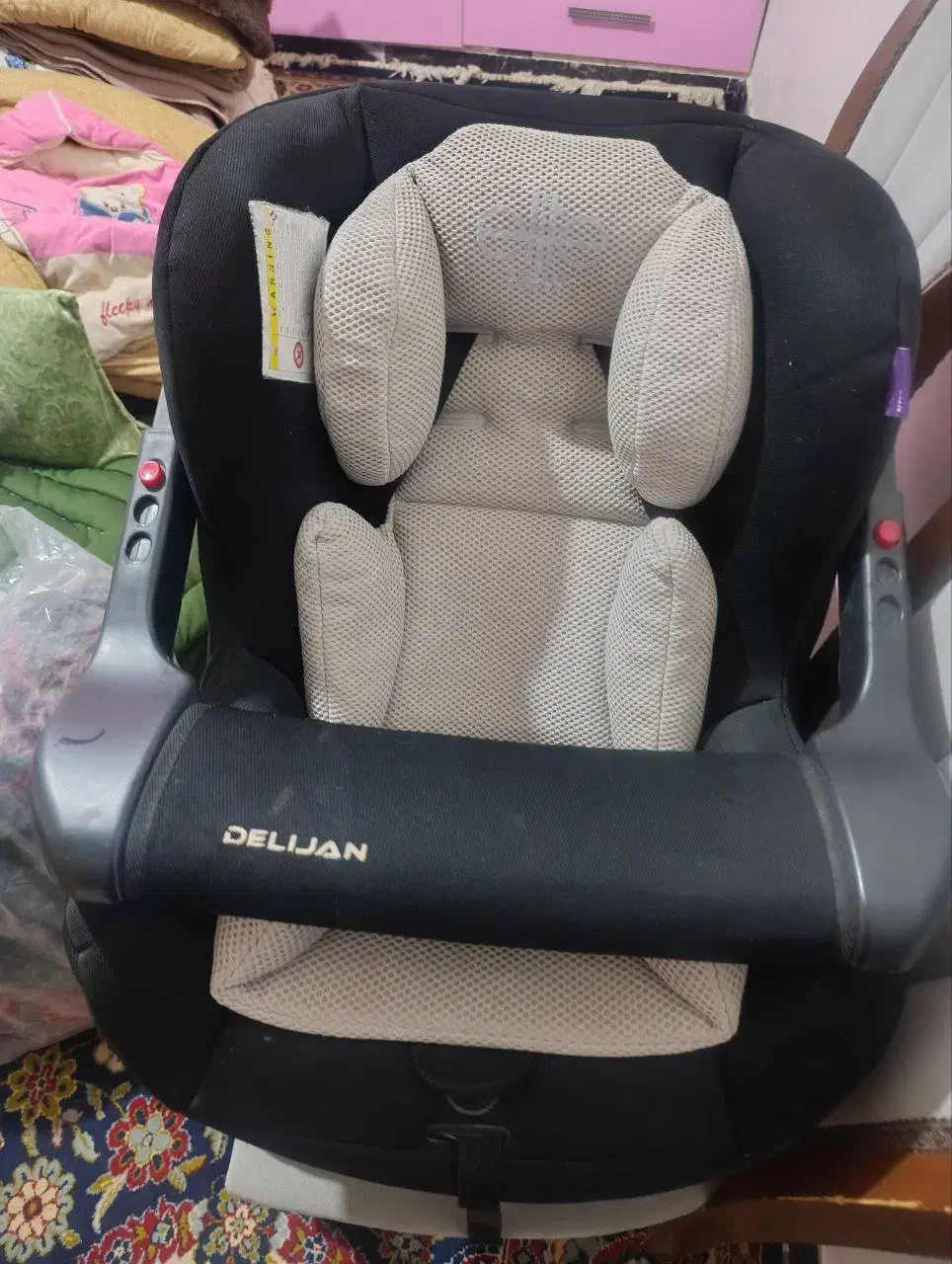 فروش صندلی خودرو کودک دلیجان|تخت و صندلی بچه|خواف, |دیوار