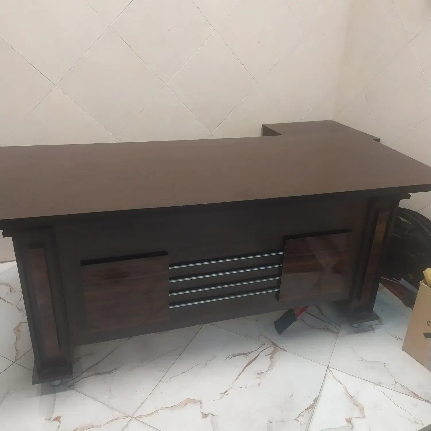 میز‌اداری‌‌ام‌دی‌اف‌سالم‌|فروشگاه و مغازه|تهران, چهارصد دستگاه|دیوار