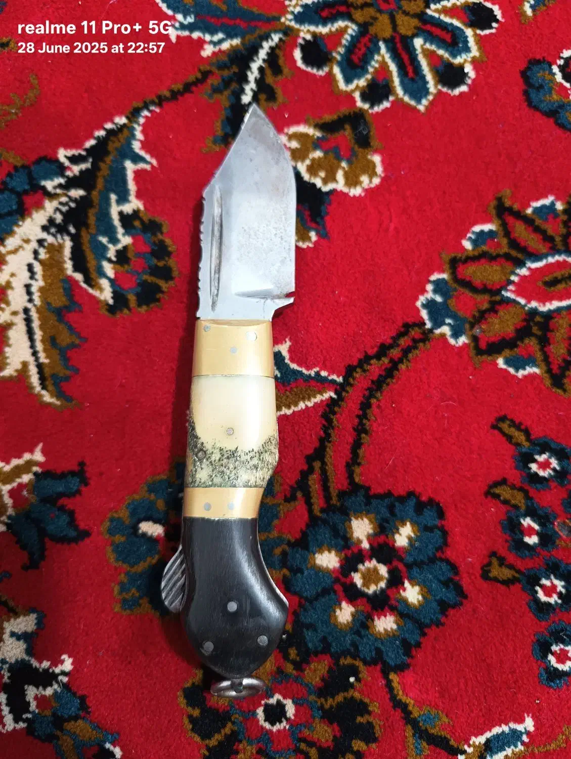 چاقوی دست ساز|کلکسیون اشیاء عتیقه|قدس, شهر‌قدس|دیوار