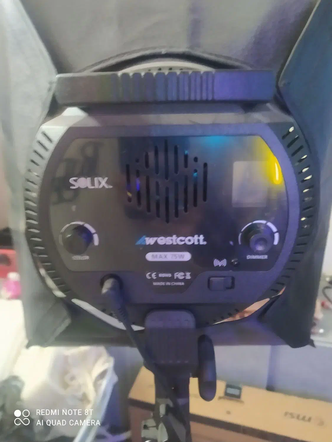 پروژکتور نور ثابت به همراه پرده سبز|دوربین عکاسی و فیلمبرداری|محمدیه-قزوین, |دیوار