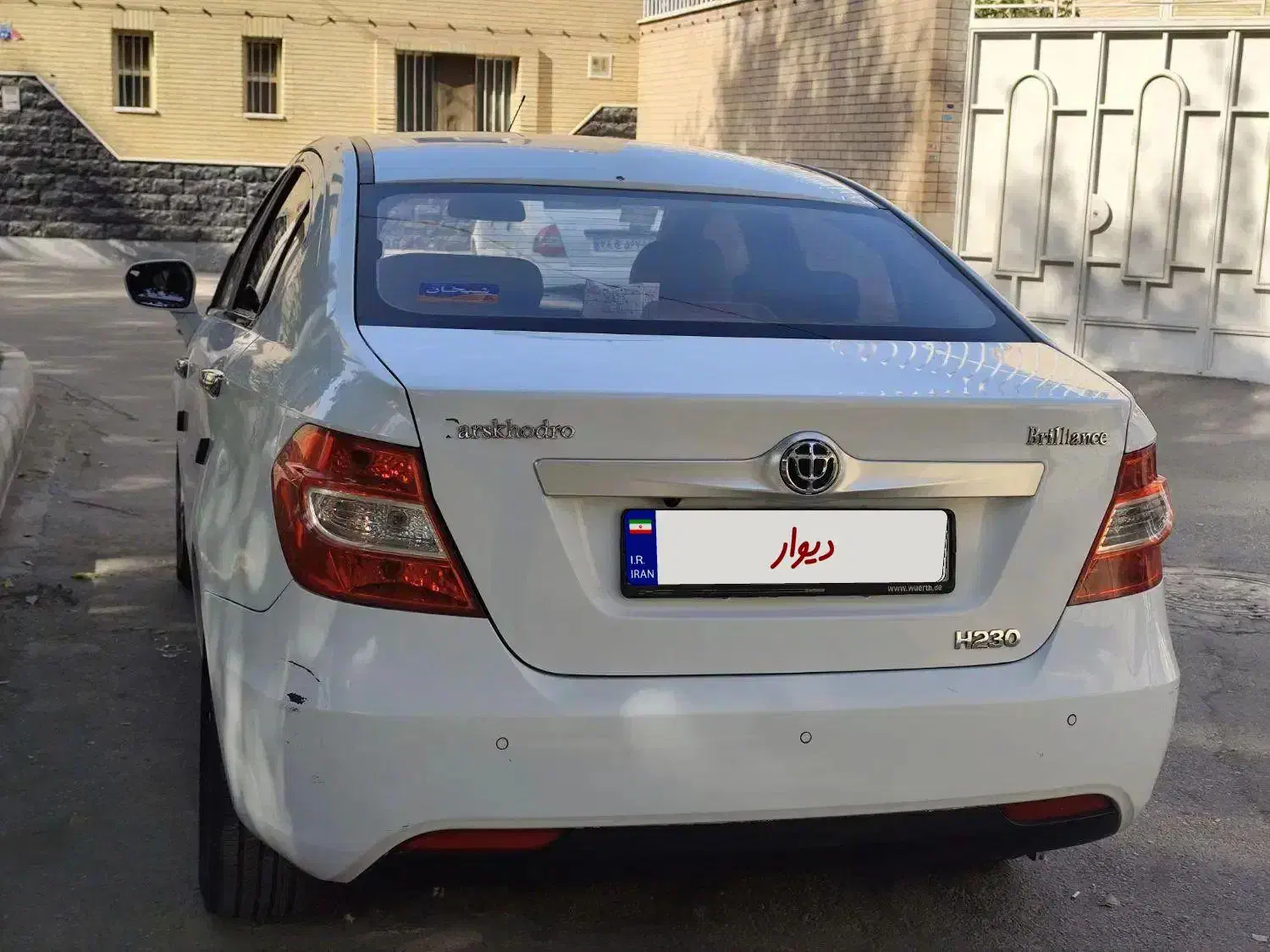 برلیانس h230 گیربکس اتوماتیک خانگی98000 تاکار درحد|خودرو سواری و وانت|اصفهان, پروین|دیوار