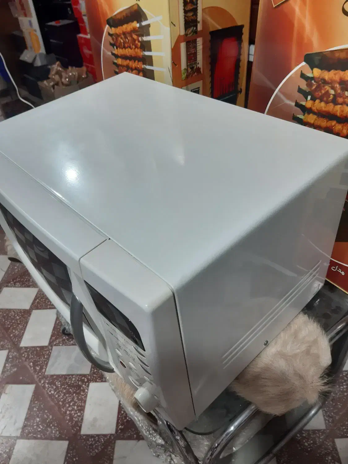 ماکروفر سامسونگ اصلا استفاده نشده|اجاق گاز و لوازم برقی پخت‌وپز|ساری, |دیوار