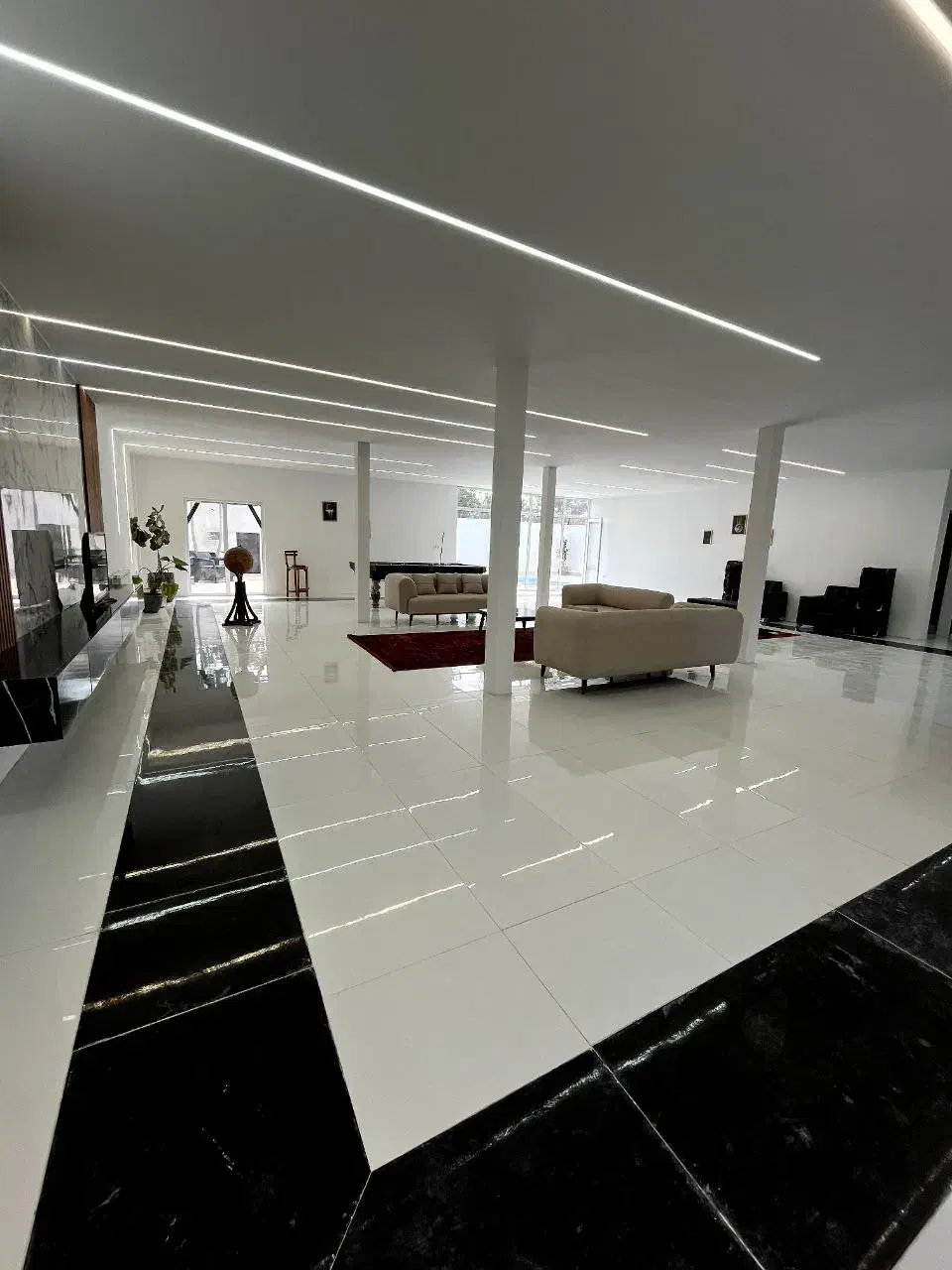 ویلا عمارت با انشعابات قانونی مالک ، سکونت دائم|اجارهٔ خانه و ویلا|هشتگرد, هشتگرد قدیم|دیوار