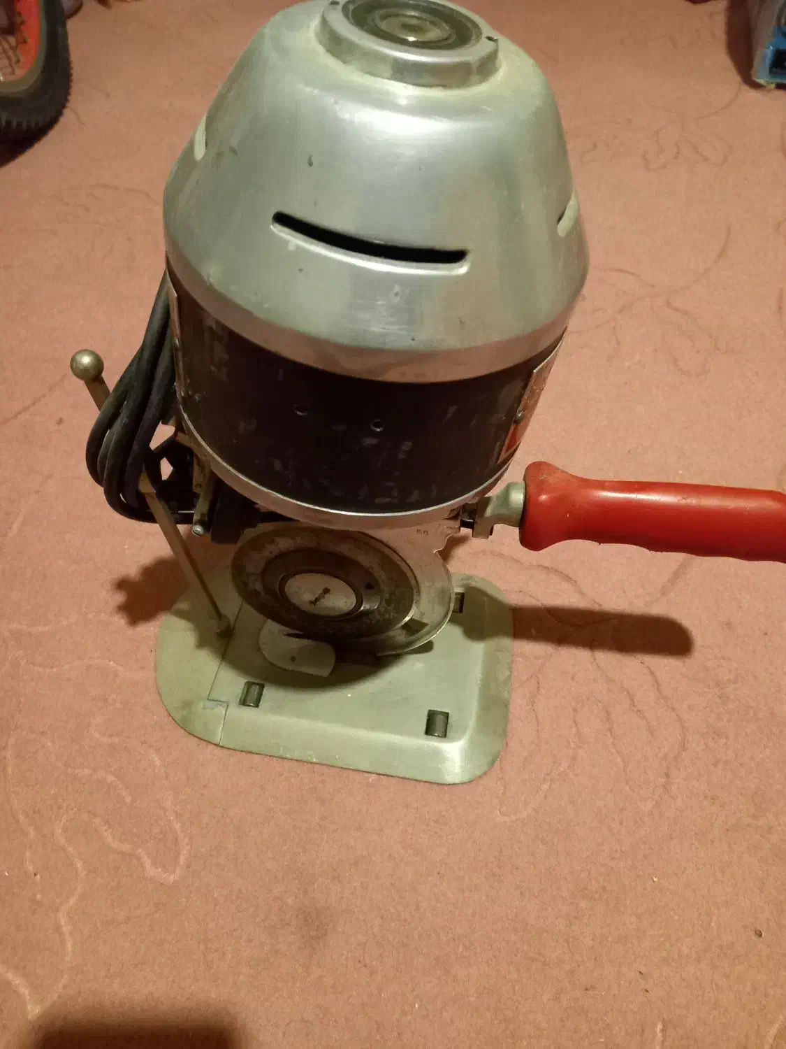 قیچی برقی|لوازم خیاطی و بافتنی|ماهدشت, |دیوار