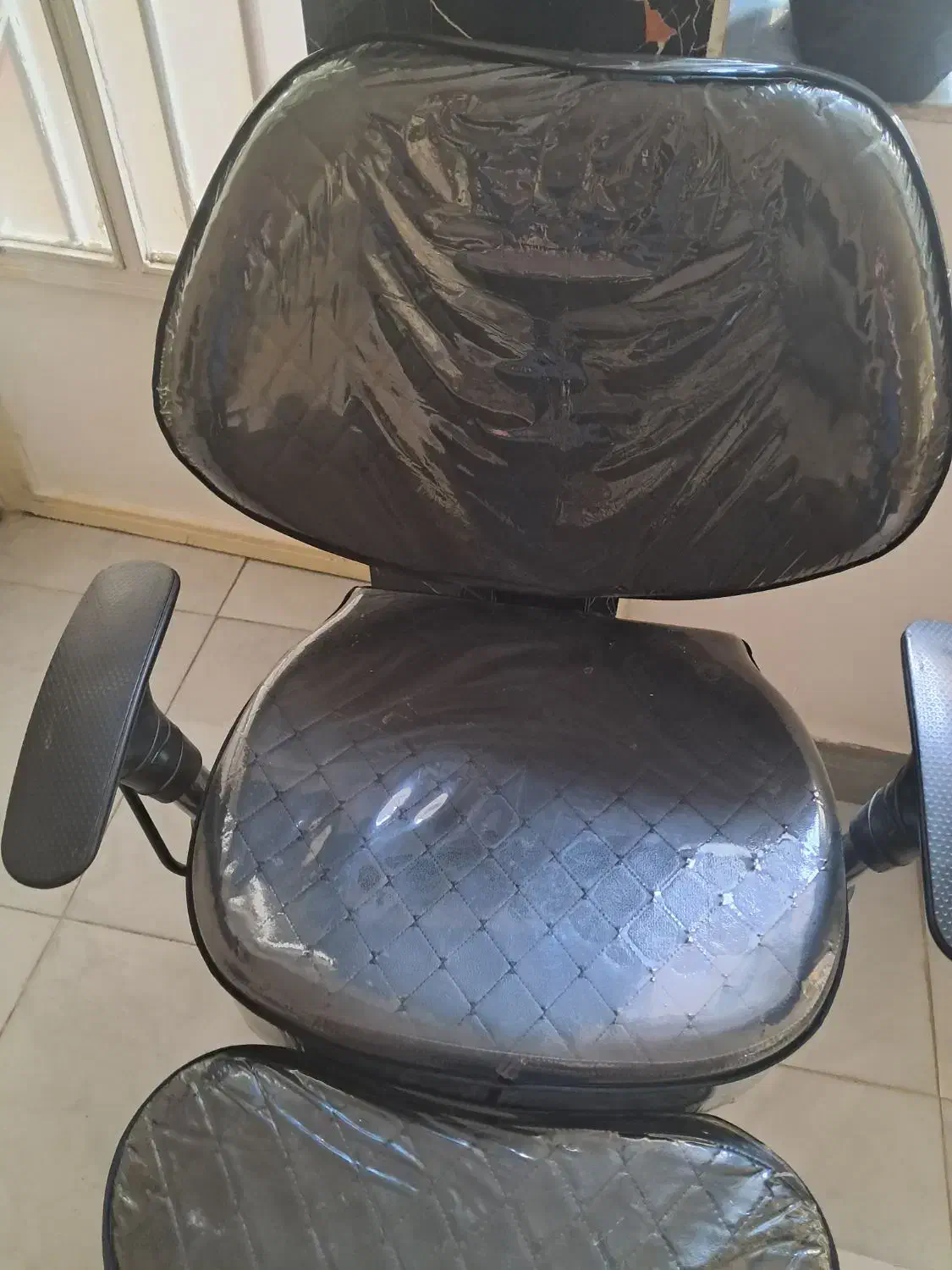 صندلی ارایشگاه|آرایشگاه و سالن‌های زیبایی|کرمانشاه, |دیوار