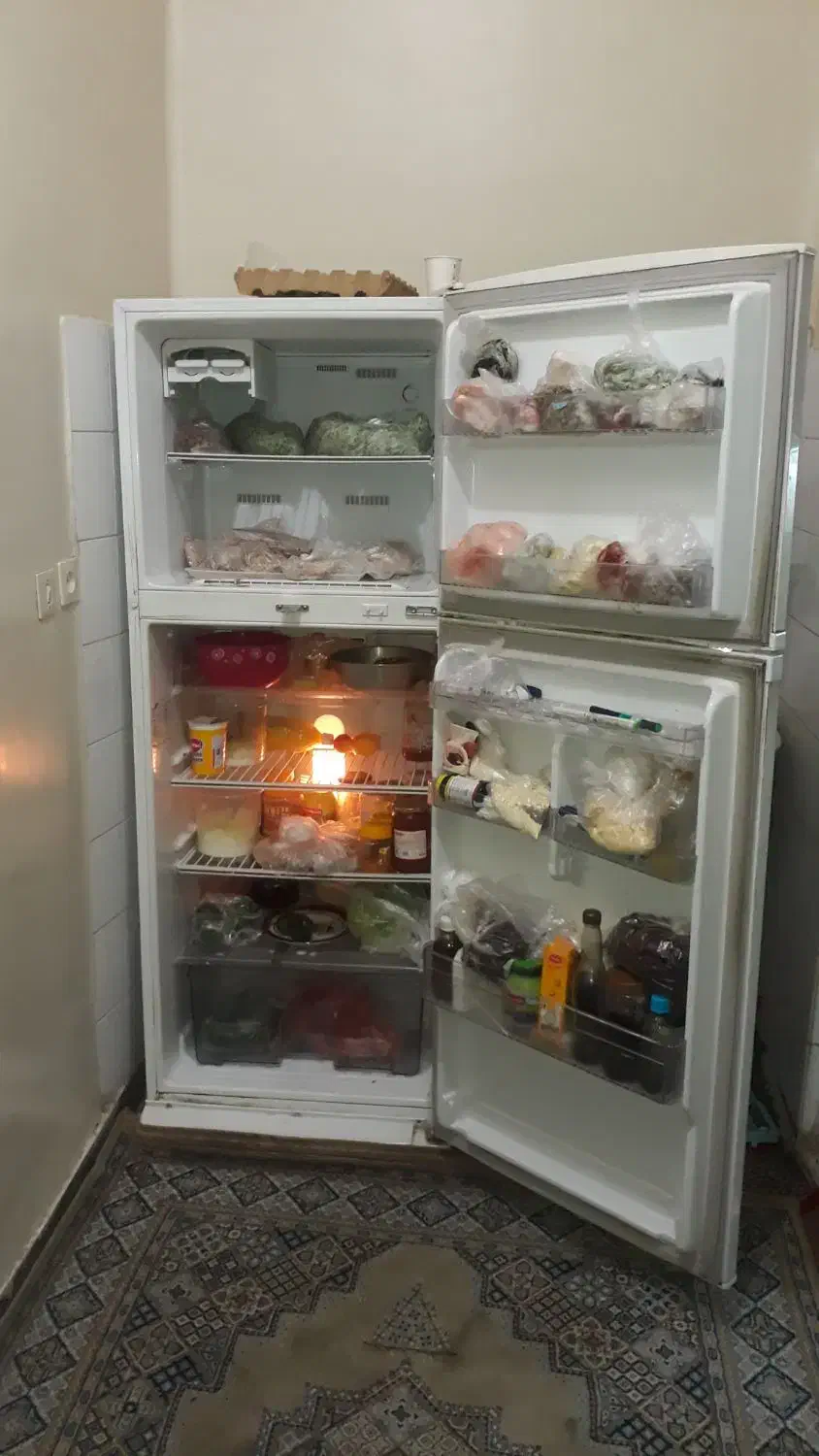 تعمیر F یخچال وفریزر خانگی ایرانی وخارجی|خدمات پیشه و مهارت|اصفهان, گلزار|دیوار