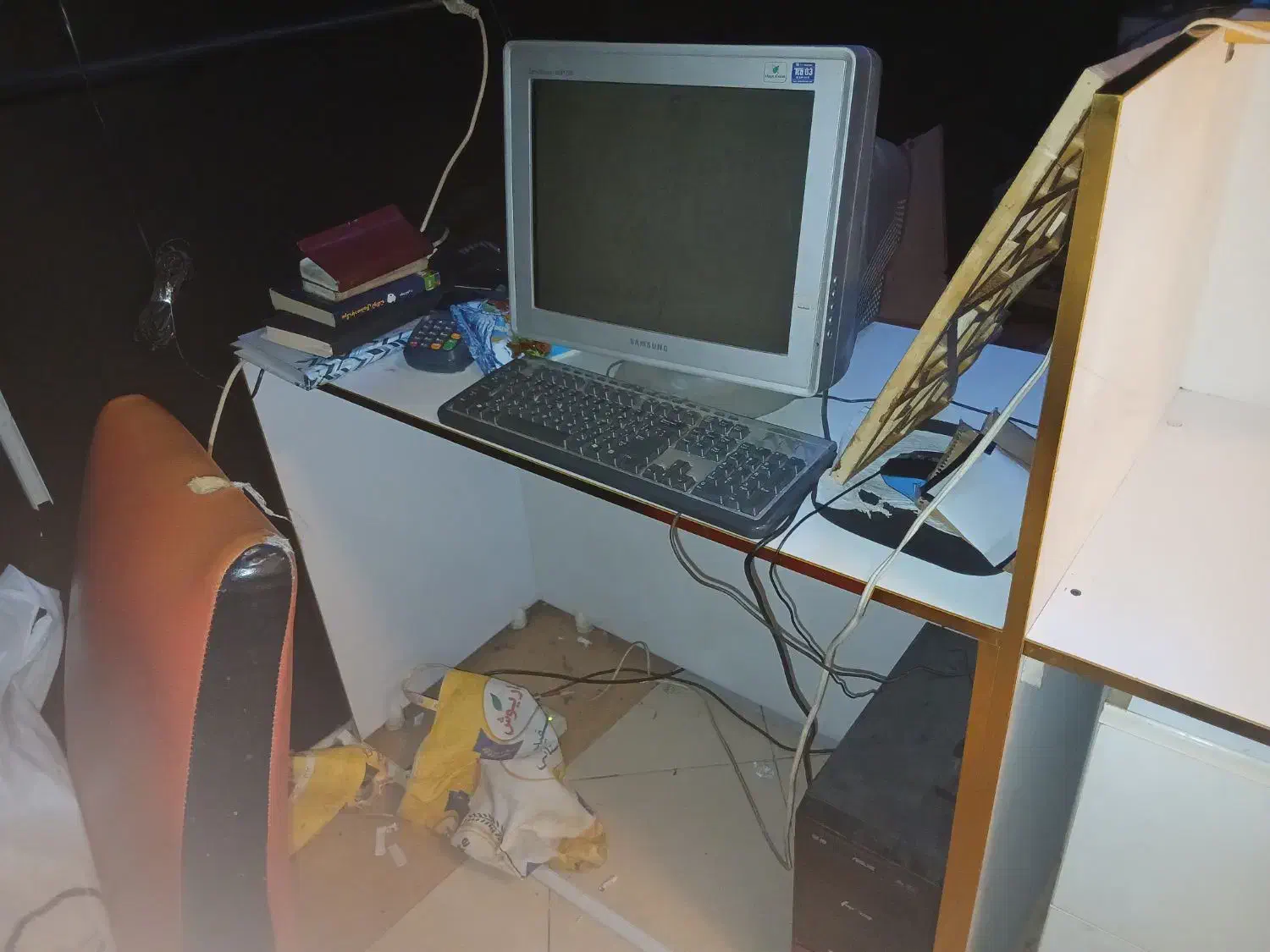 فروش فوری اقلام کارکرده|مبلمان اداری|قم, بکایی|دیوار