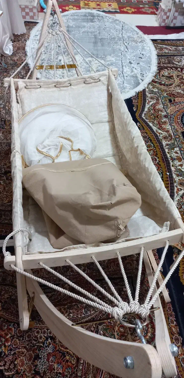 گهواره کودک و نوزاد|تخت و صندلی بچه|زاهدان, |دیوار