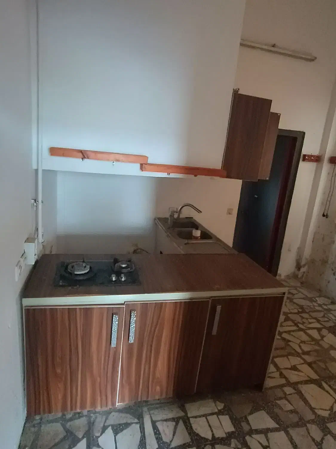 مغازه تجاری بر جاده|اجارهٔ مغازه و غرفه|سرخرود, |دیوار