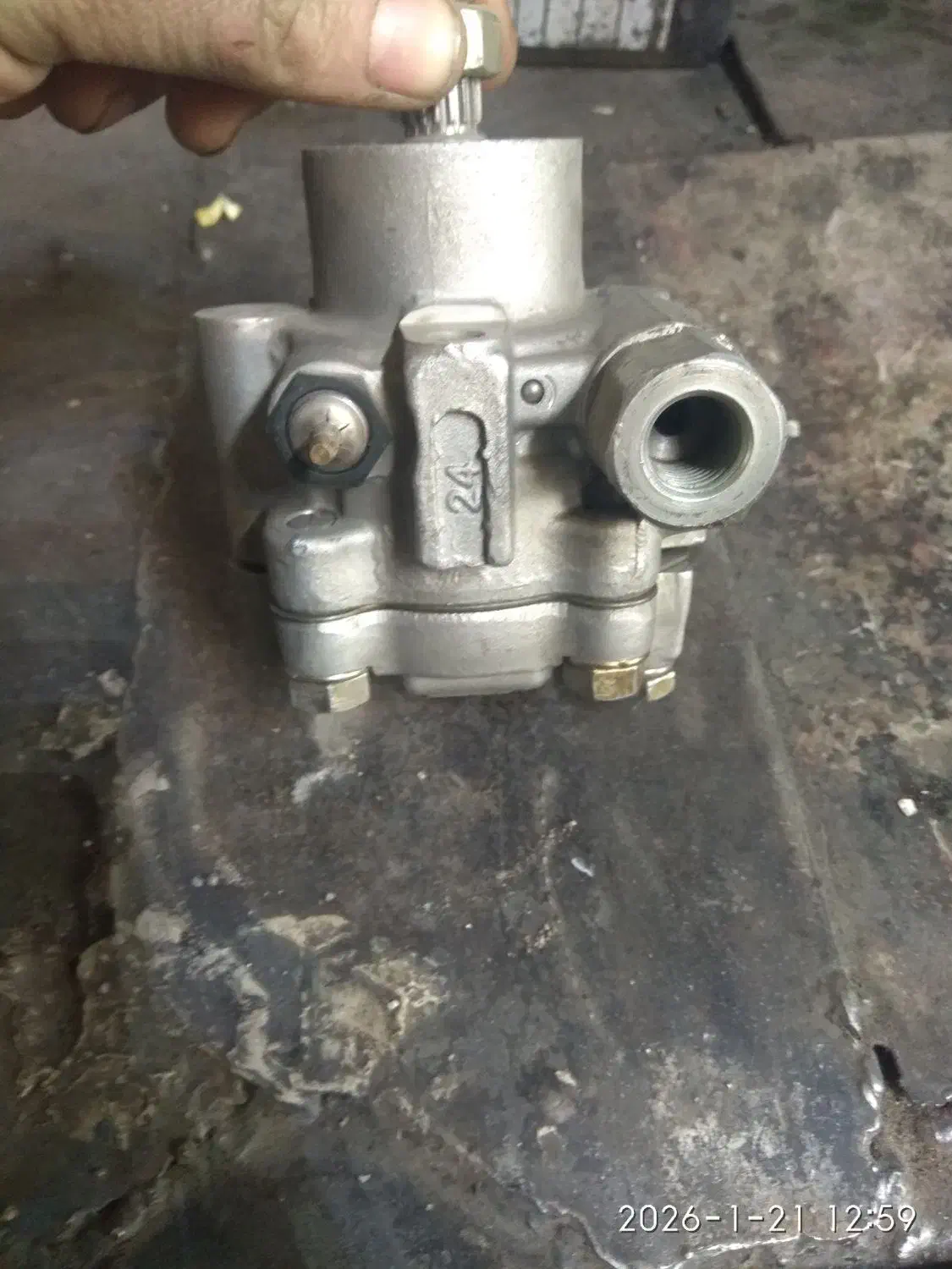 پمپ هیدرولیک|قطعات یدکی و لوازم جانبی|مشهد, ایثار|دیوار