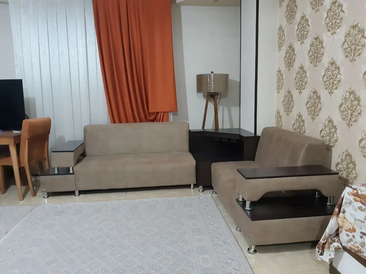 فروش مبل هفت نفره|مبلمان خانگی و میز عسلی|شاهینشهر, طالقانی|دیوار