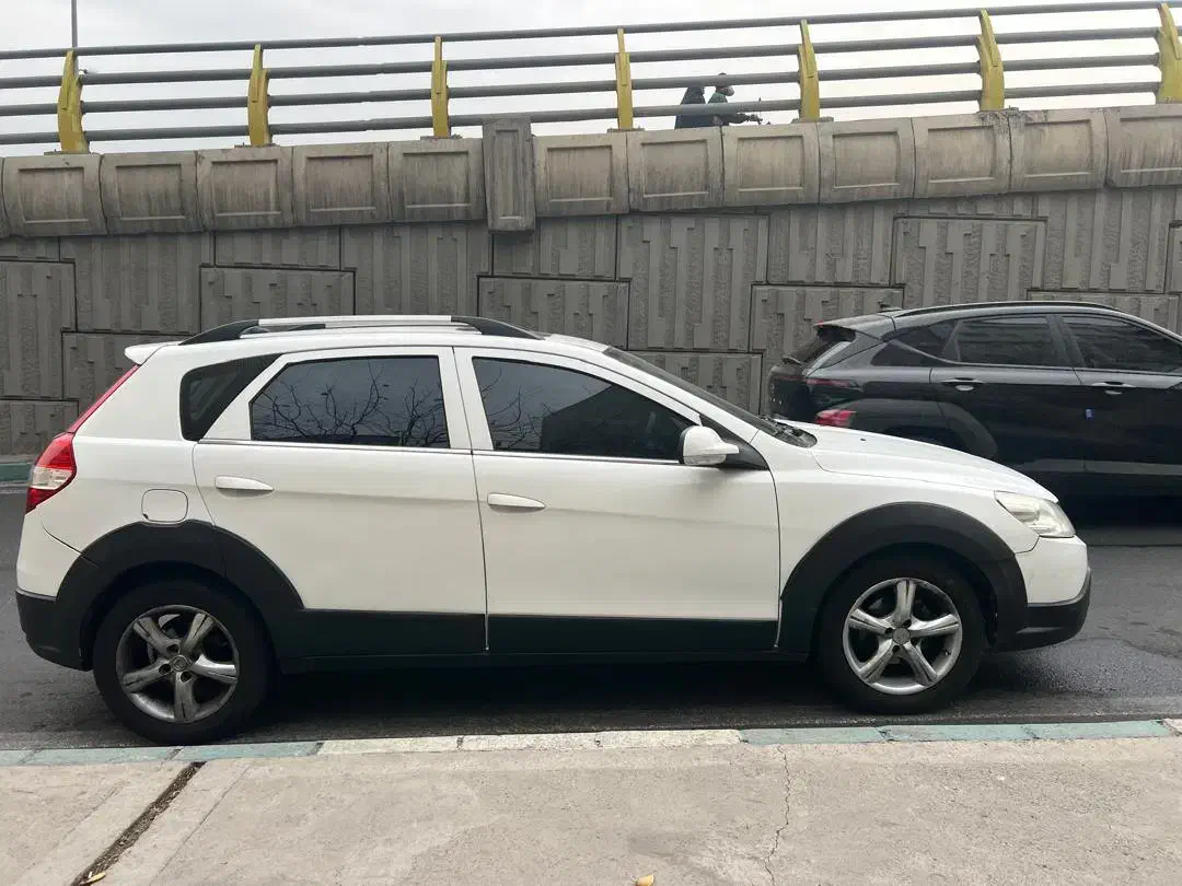 اچ سی کراس مدل ۹۶|خودرو سواری و وانت|تهران, تهرانپارس غربی|دیوار