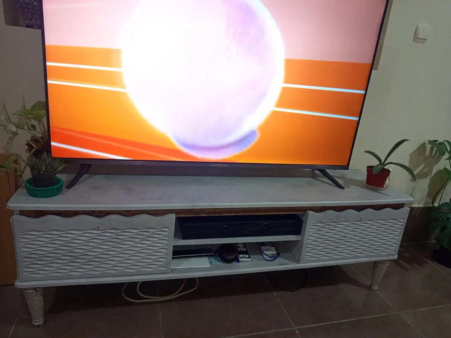 میز تی وی طوسی استخوانی|میز تلویزیون|بابلسر, |دیوار