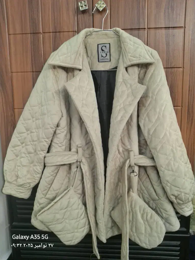 تعدادی لباس یکبار بیشتر پوشیده نشده|لباس|پردیس, فاز ۲|دیوار