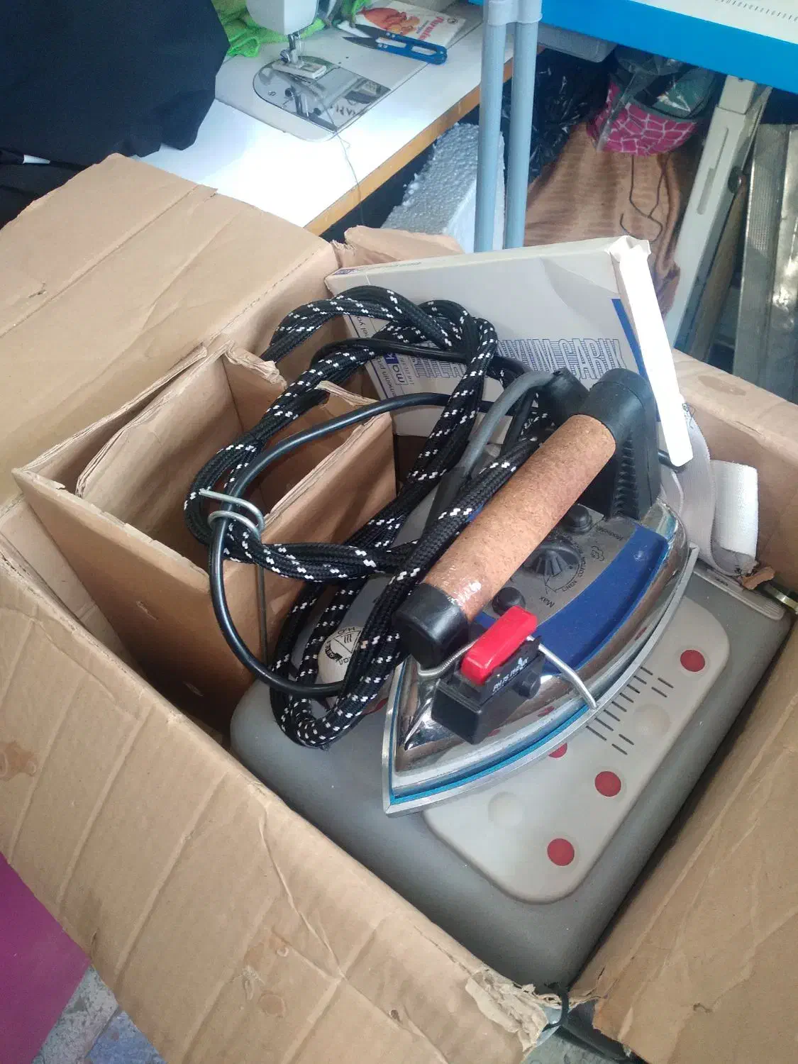 اتوبخار نو|اتو و لوازم اتو|رشت, کوی حسینی|دیوار