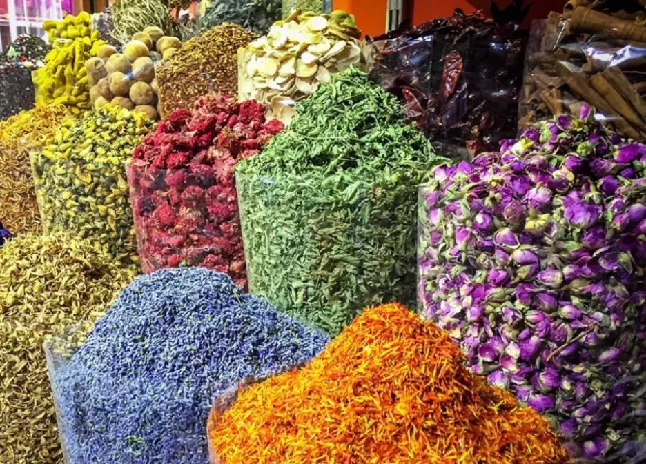 فروش فوق العاده محصولات عطاری به صورت عمده|عمده‌فروشی|اصفهان, لنبان|دیوار