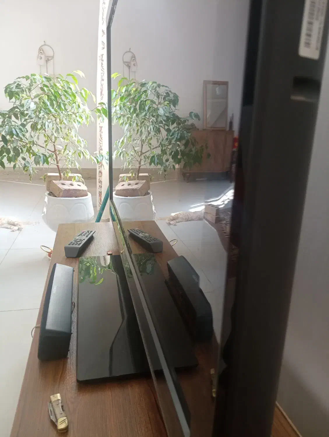 تی وی همراه میز|تلویزیون و پروژکتور|تربت جام, المهدی|دیوار