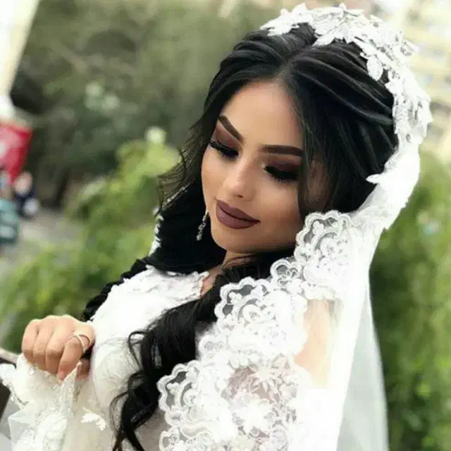 مدل برای میکاپ|خدمات آرایشگری و زیبایی|کوچصفهان, |دیوار