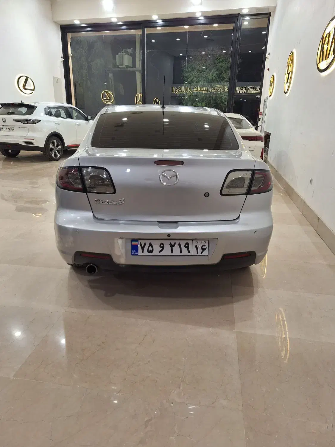 مزدا 3تیپ3|خودرو سواری و وانت|قم, سراجه (۱۵ خرداد)|دیوار