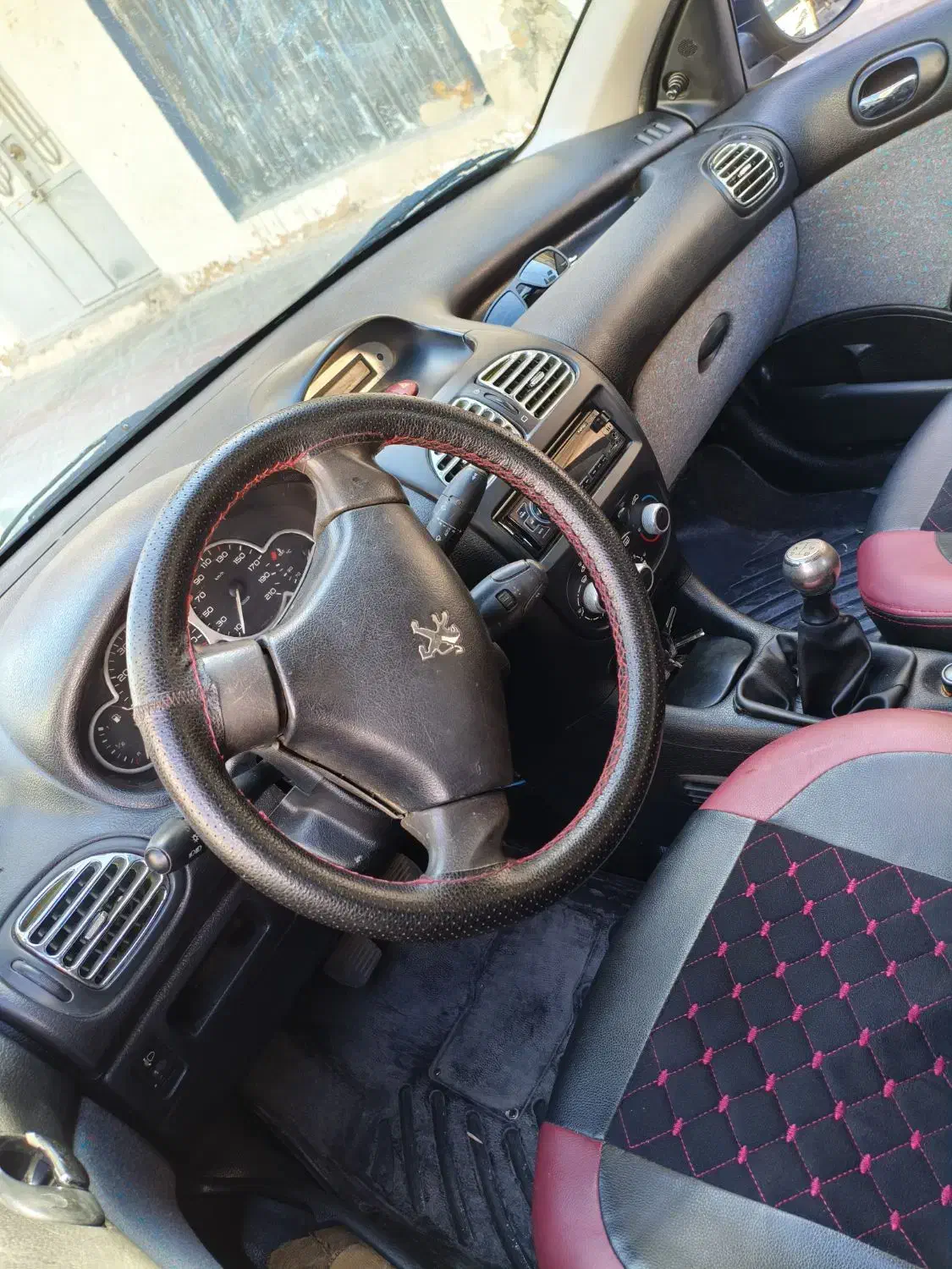 فروش فوری  درجه یک یک|خودرو سواری و وانت|ایلام, |دیوار