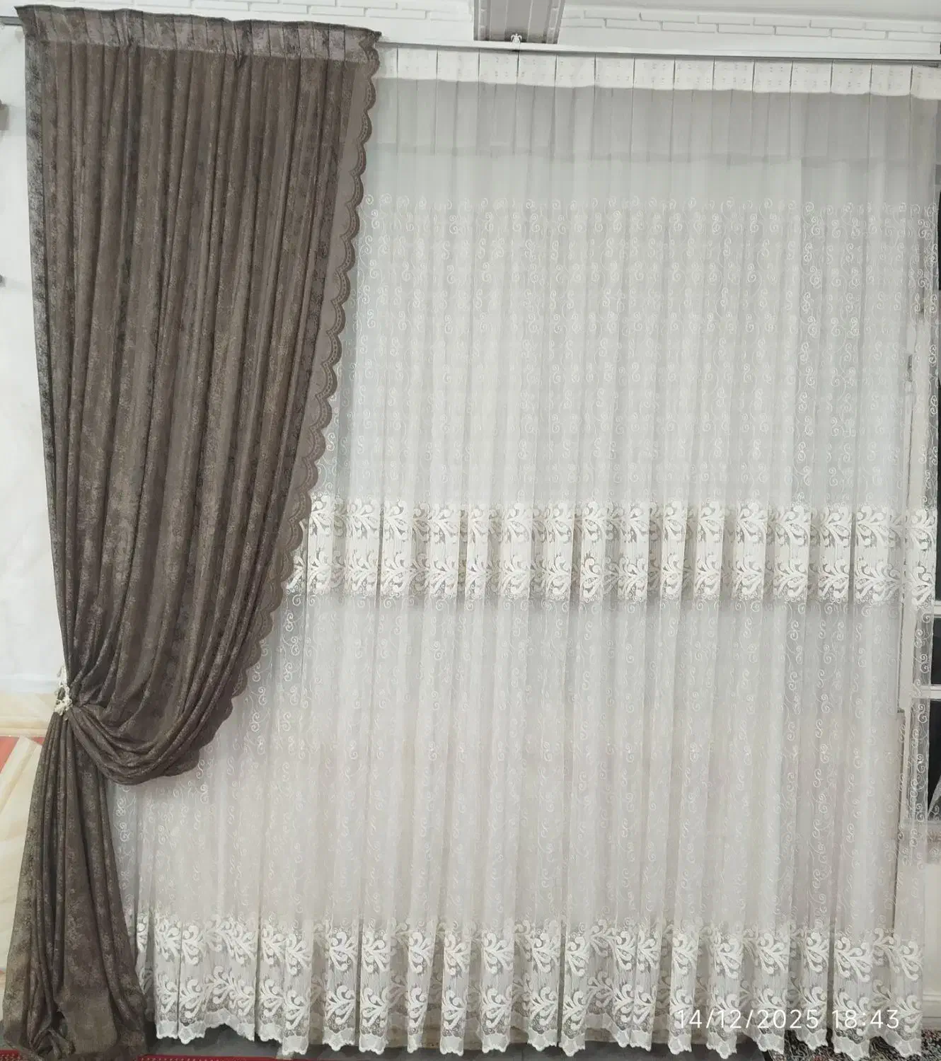 پرده والان دار|پرده، رانر، رومیزی|بروجرد, |دیوار