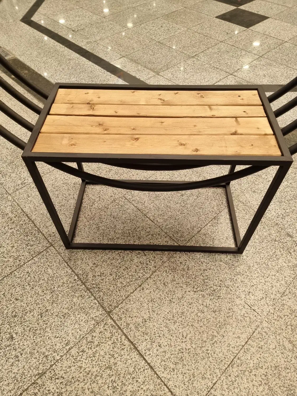 تاپ مانکن|میز و صندلی غذاخوری|تهران, سوهانک|دیوار