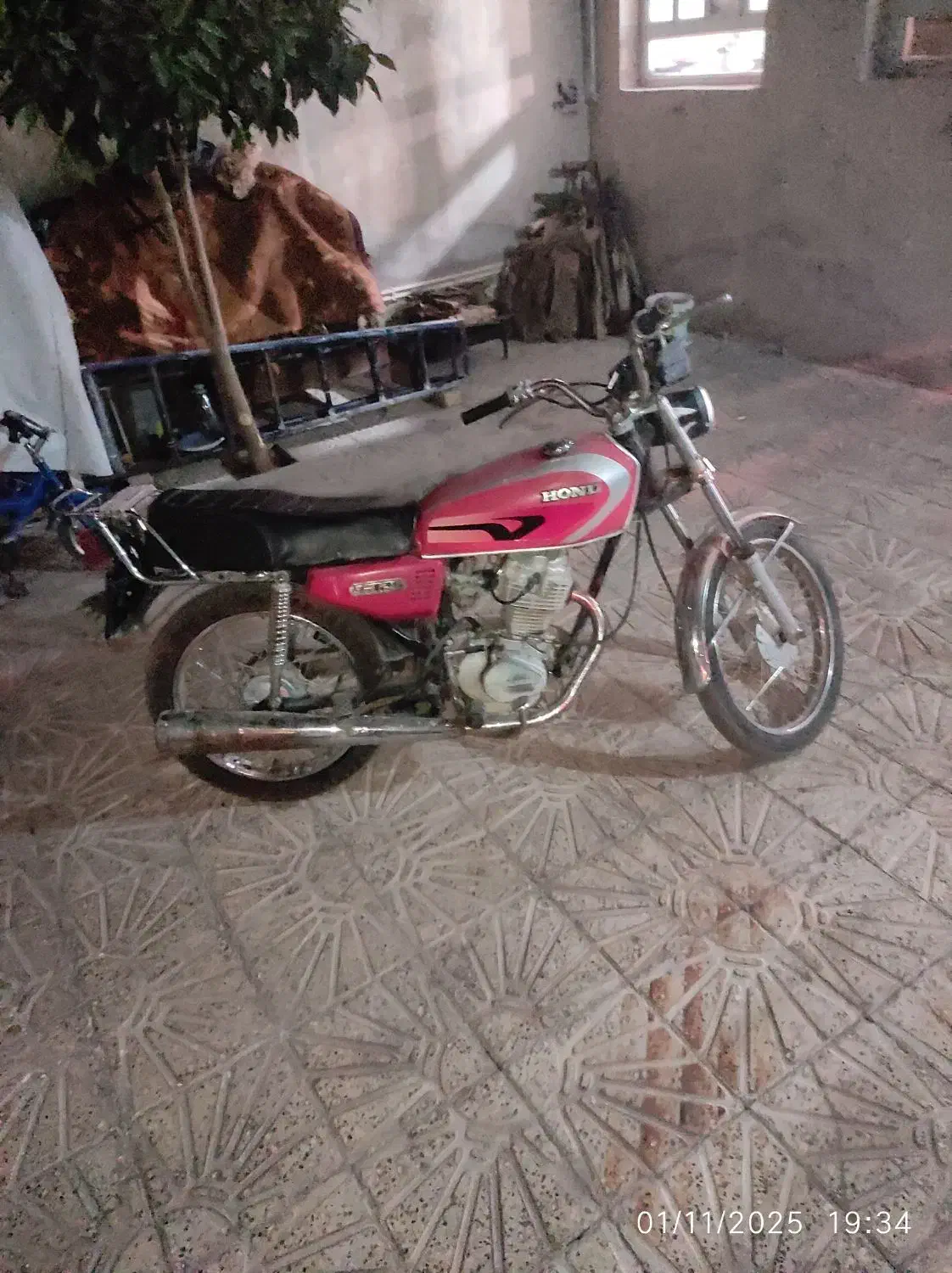 موتور 125معاوضه با تریل|موتورسیکلت|ایلام, |دیوار