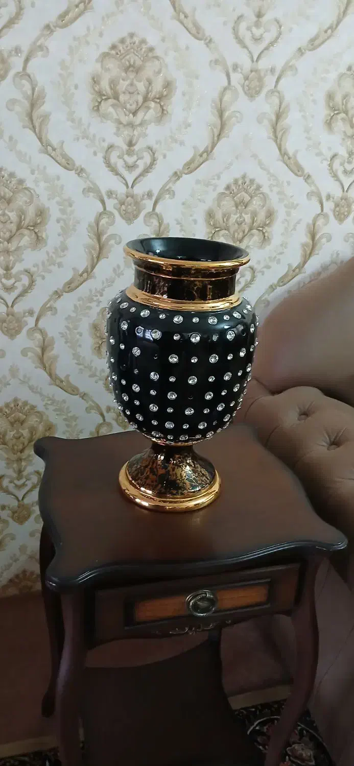 دکوری نگین دار|ظروف سرو و پذیرایی|اردبیل, |دیوار