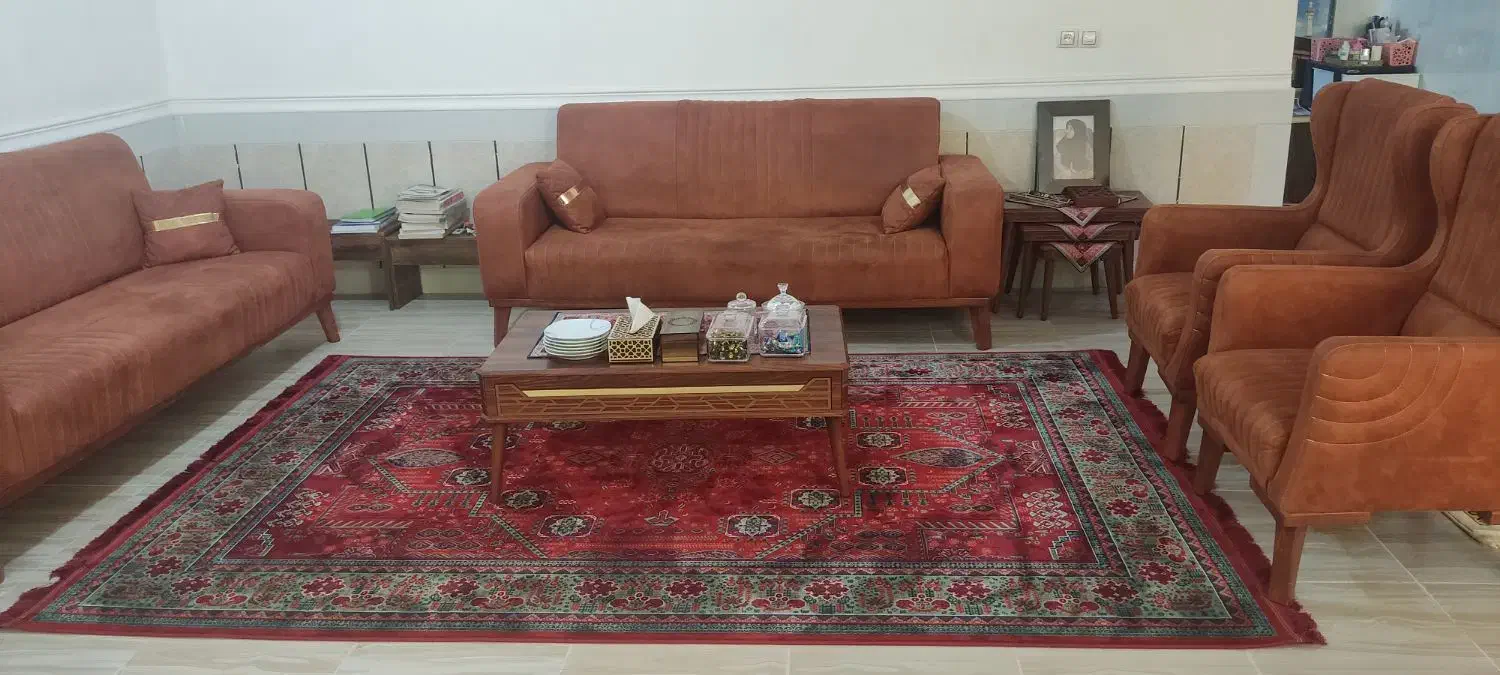 فروش مبل 8نفره با میز وسط و گل میز|مبلمان خانگی و میز عسلی|دوگنبدان, |دیوار