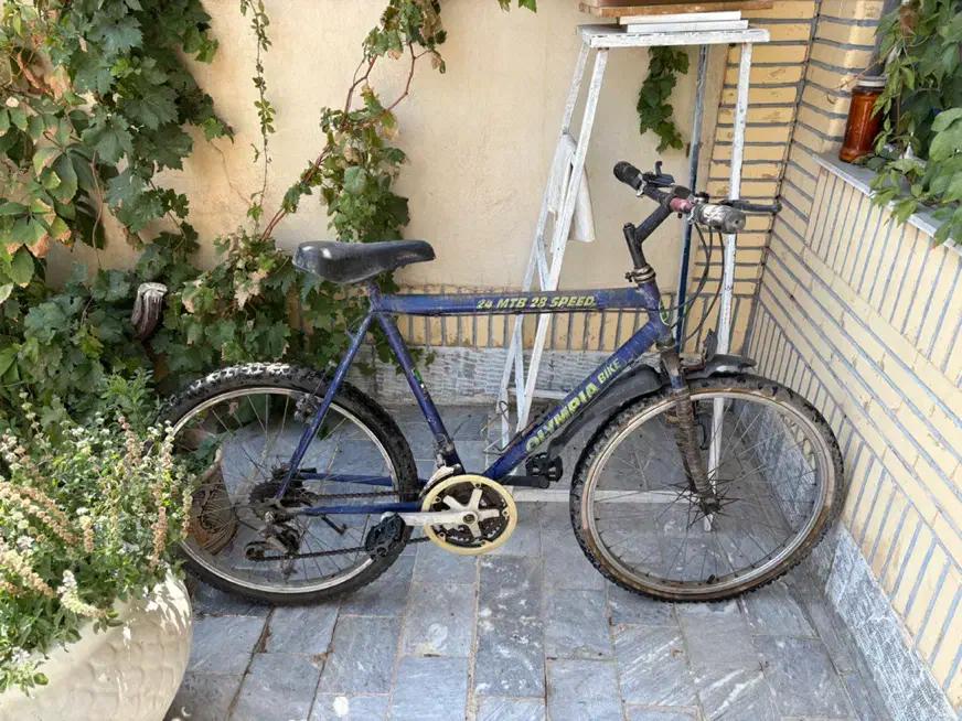 دوچرخه 28|دوچرخه، اسکیت، اسکوتر|اندیشه, اندیشه فاز ۵|دیوار