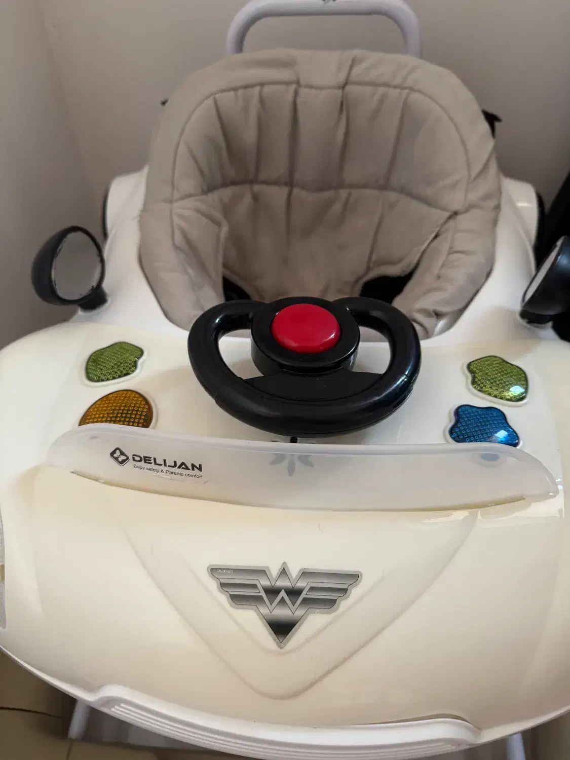 روروئک موزیکال|کالسکه و لوازم جانبی|رشت, رشتیان|دیوار