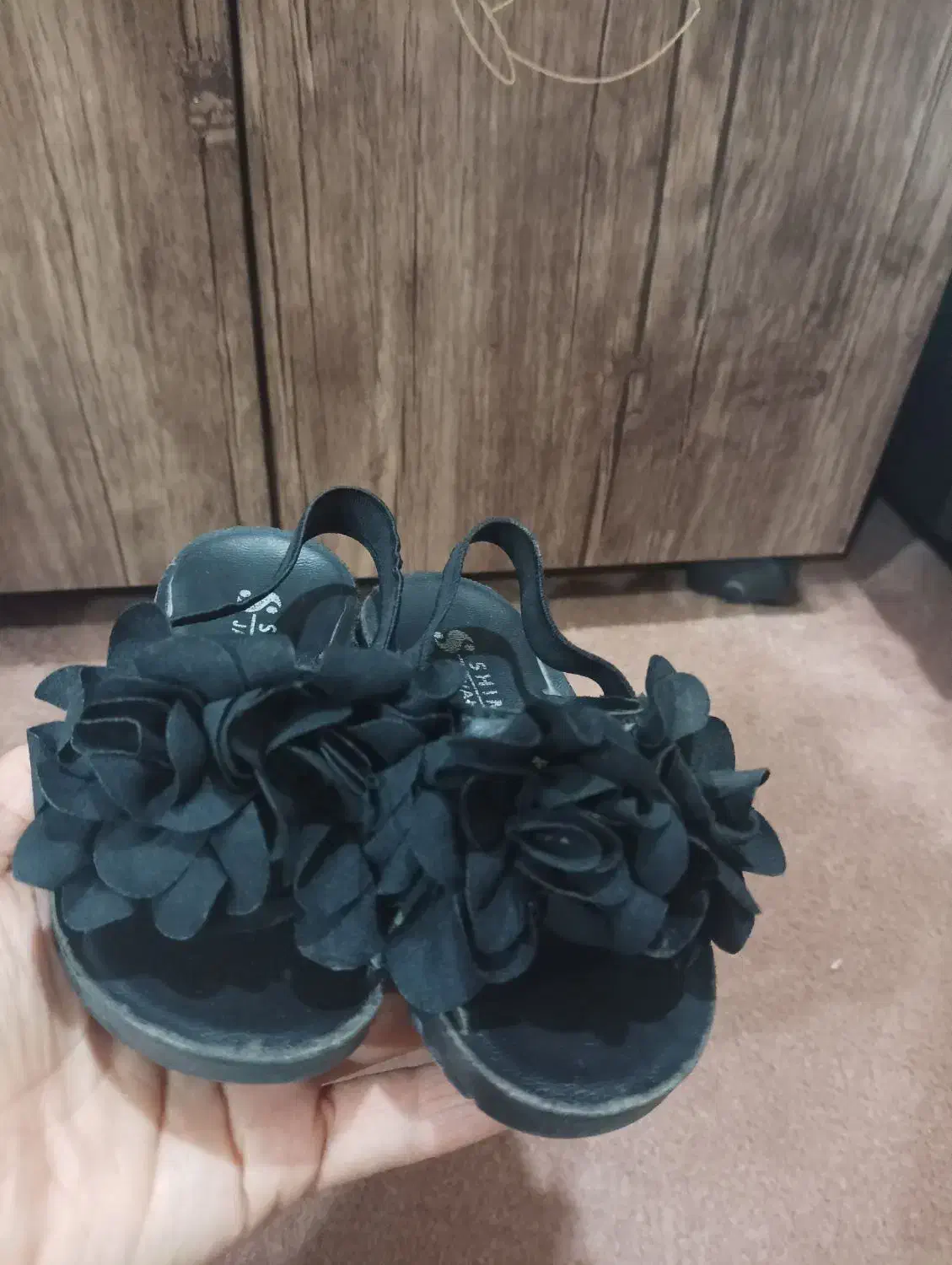 کفش دخترانه|کفش و لباس بچه|خمینی‌شهر, |دیوار