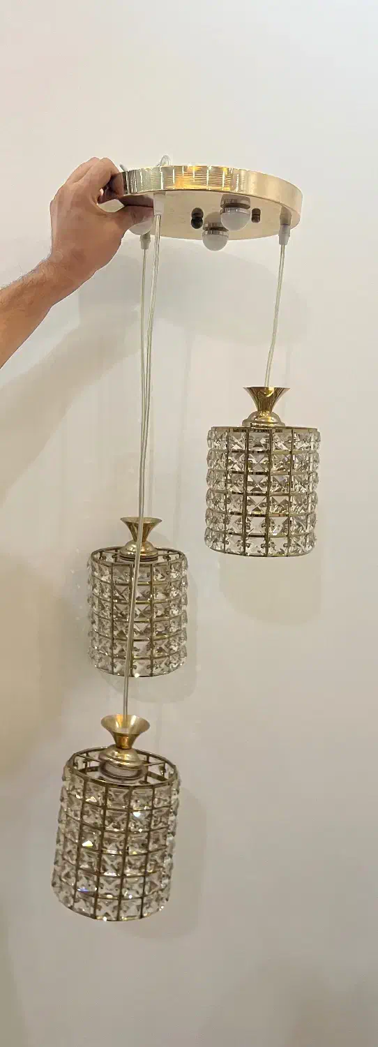 لوستر ۳ شاخه|لوستر و چراغ آویز|اسلام‌شهر, شهرک انبیا|دیوار