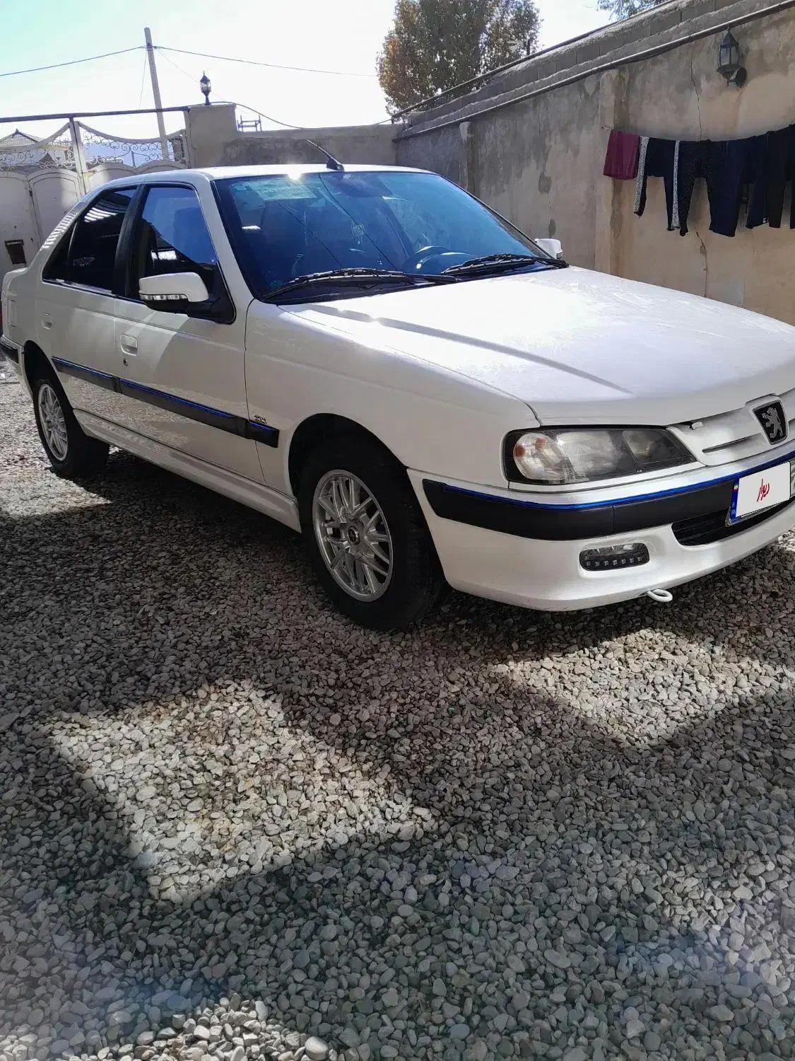 پژوپارس ۴۰۲ خانگی|خودرو سواری و وانت|خرمآباد, |دیوار