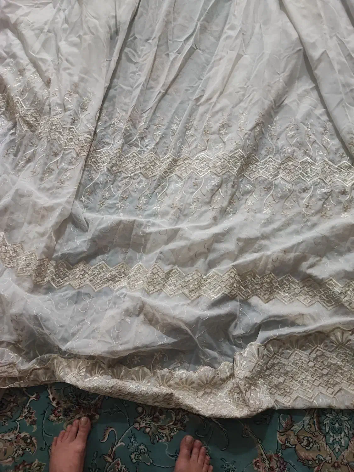 پرده|پرده، رانر، رومیزی|الشتر, |دیوار